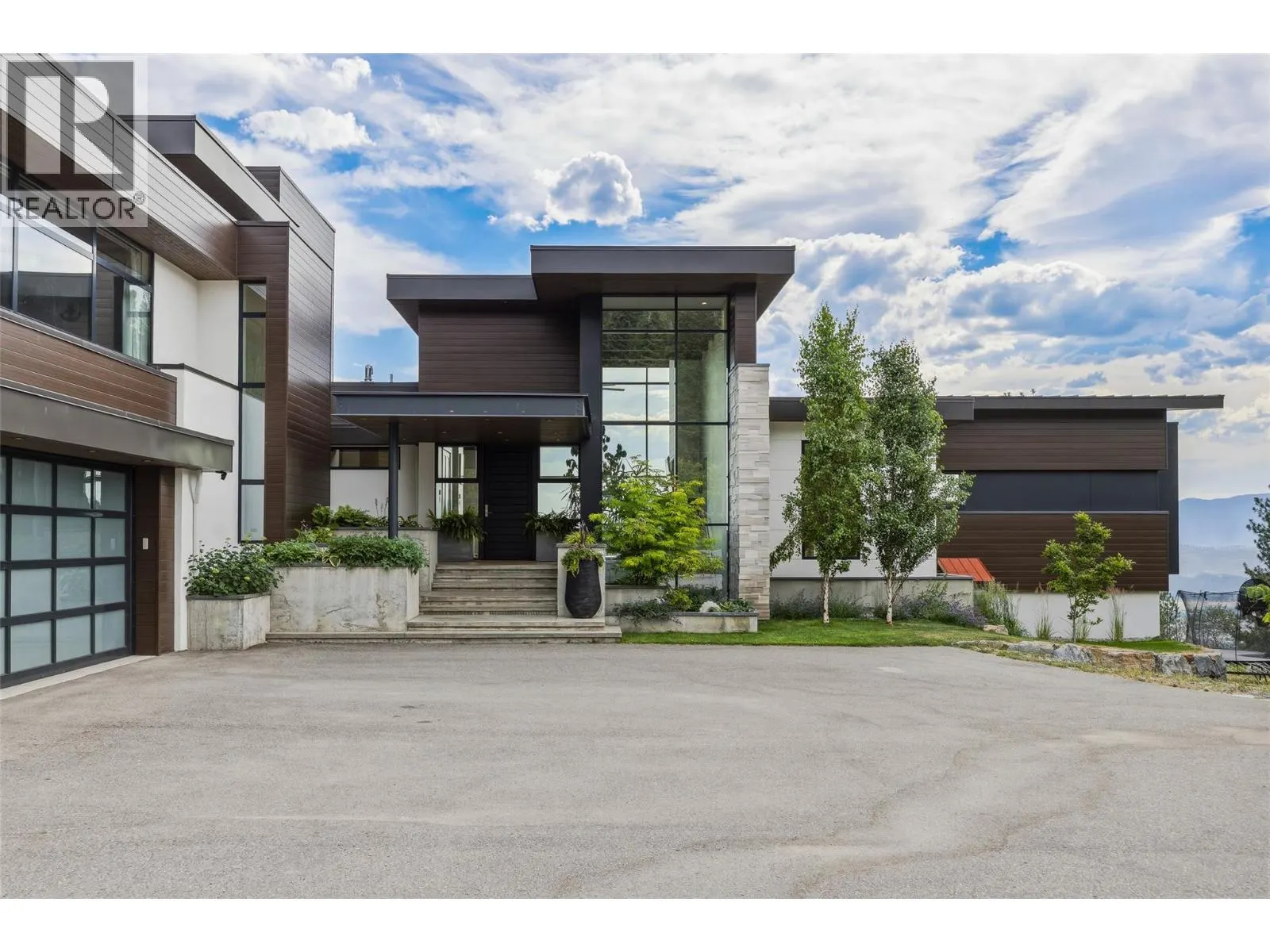 4425 Twin Creek Place