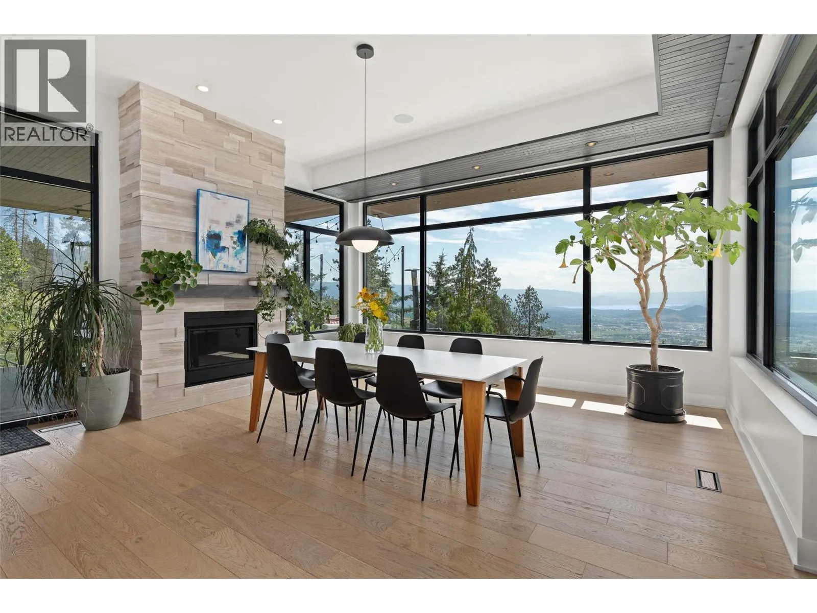 4425 Twin Creek Place