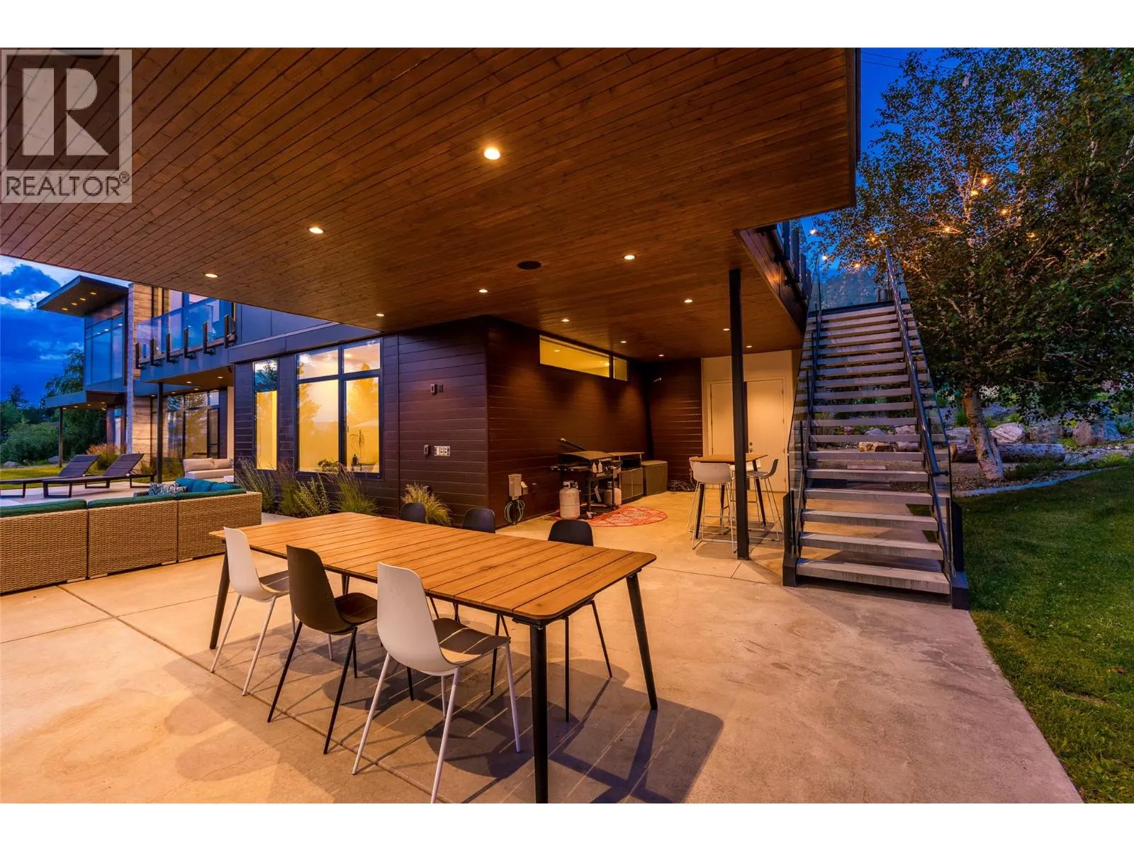 4425 Twin Creek Place