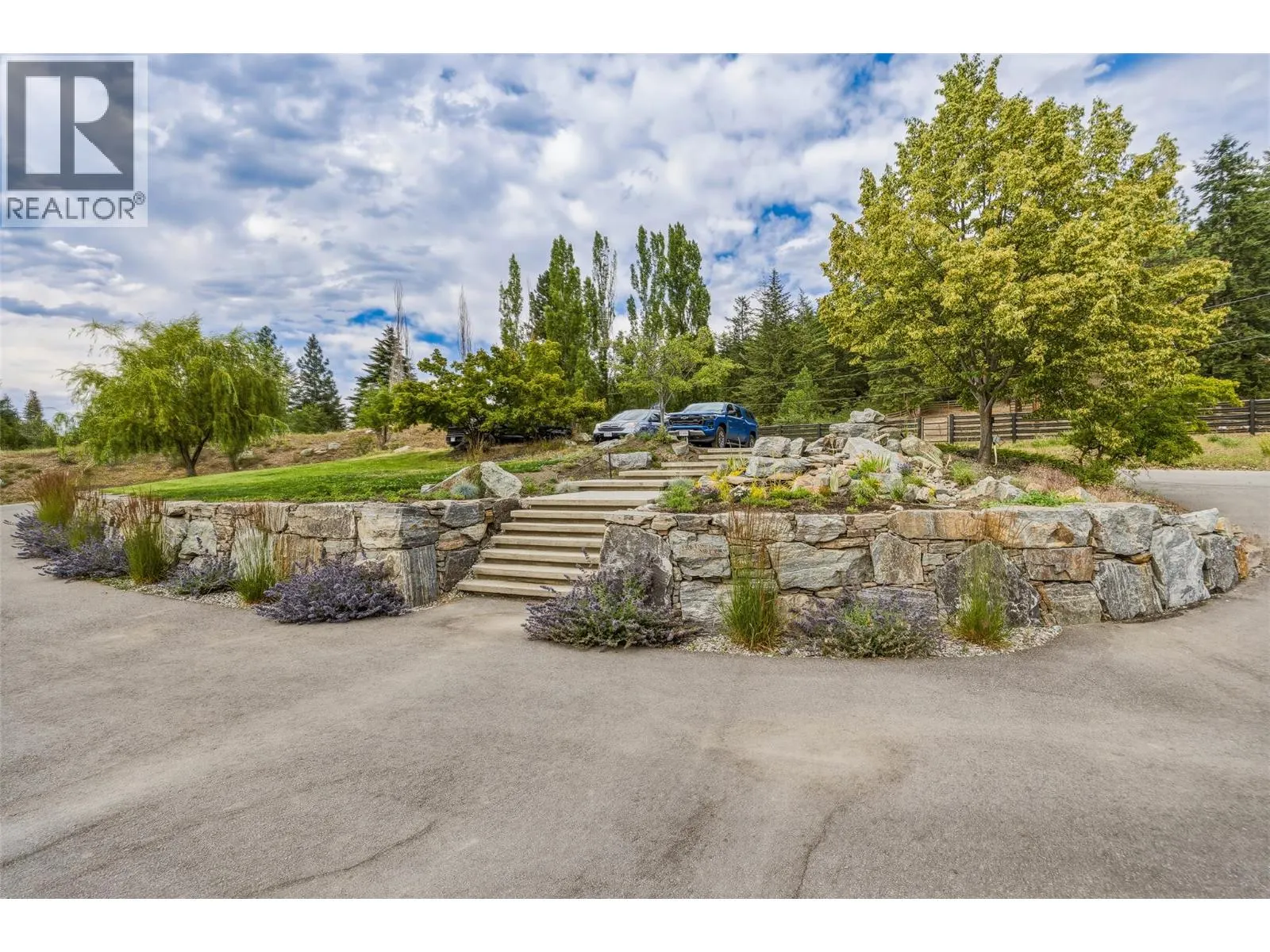 4425 Twin Creek Place