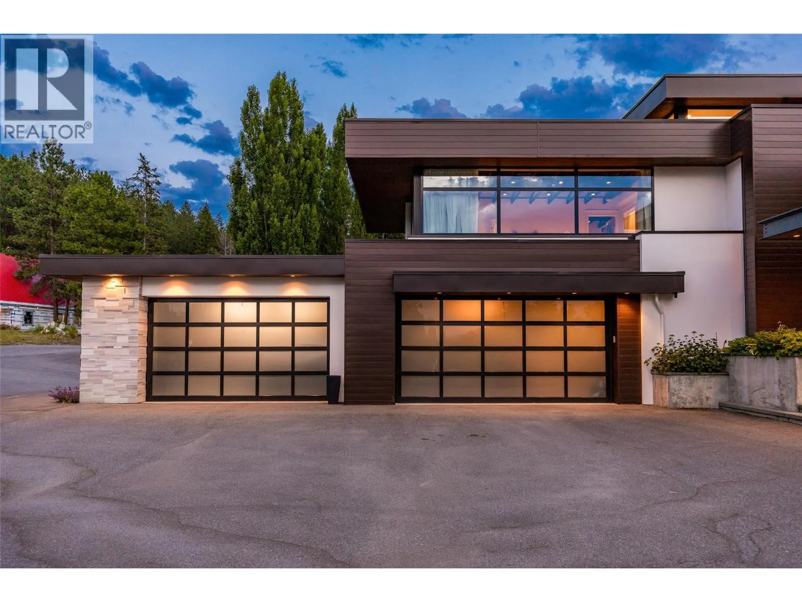 4425 Twin Creek Place