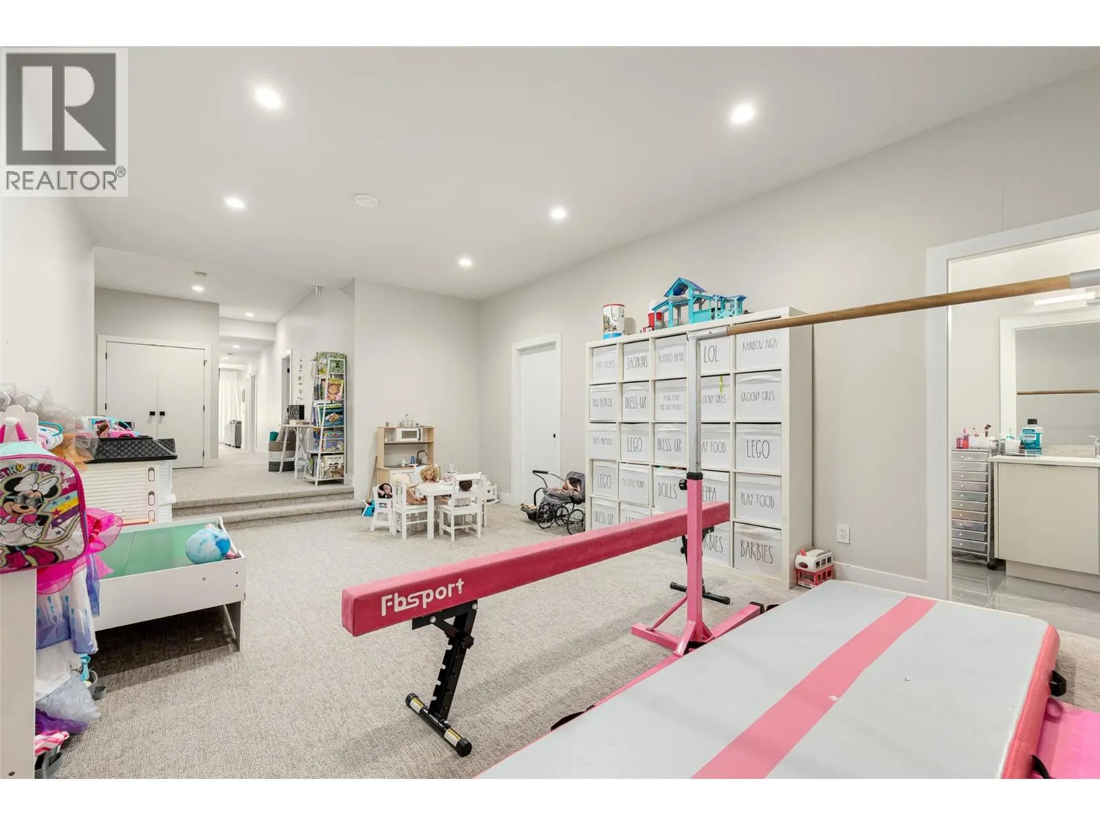 10293 Long Road