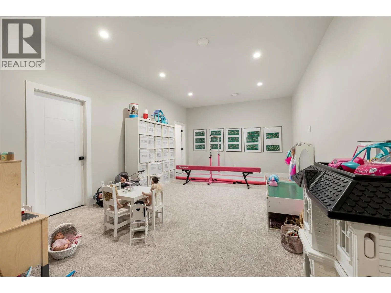 10293 Long Road