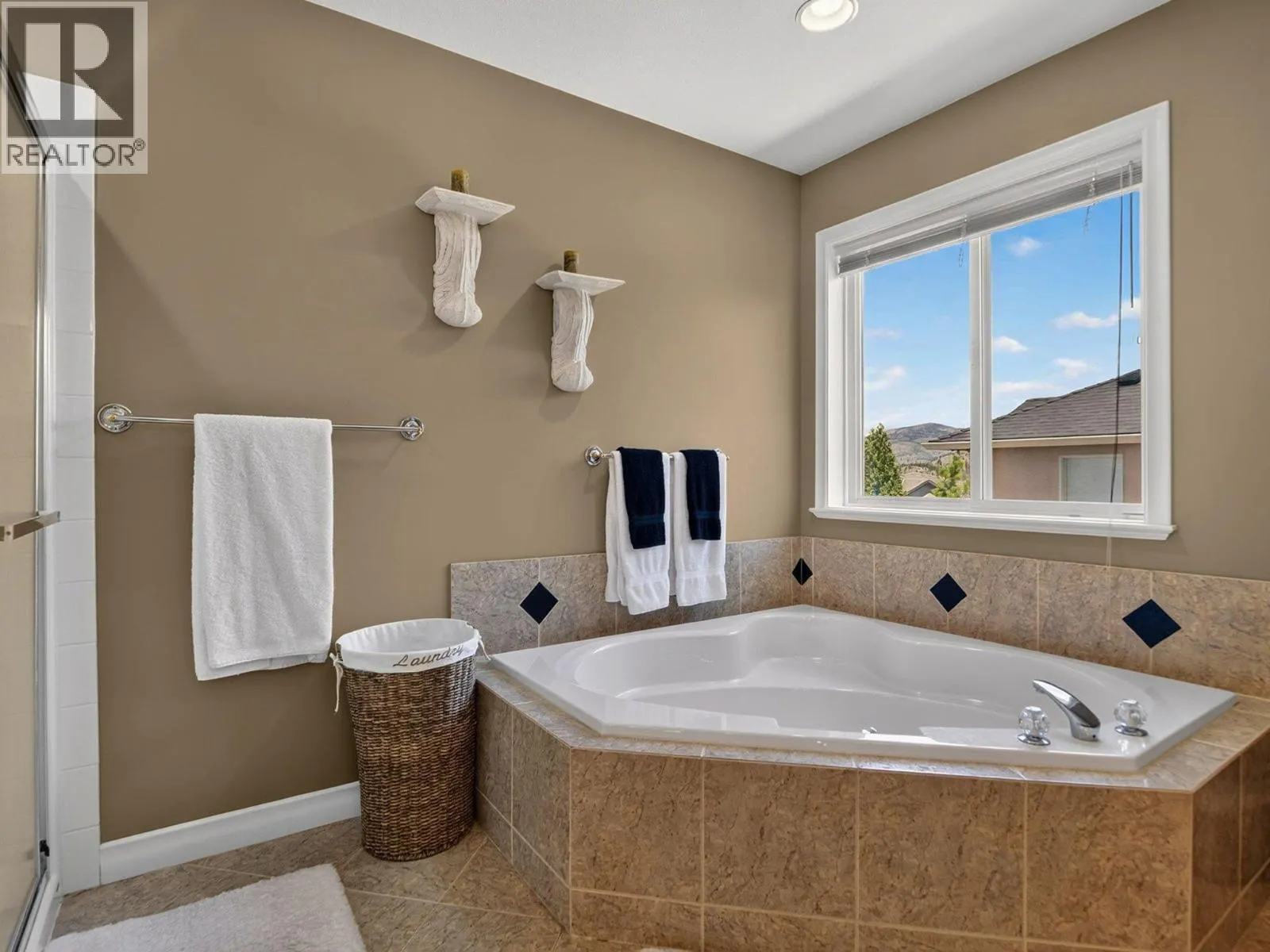 969 Skeena Drive