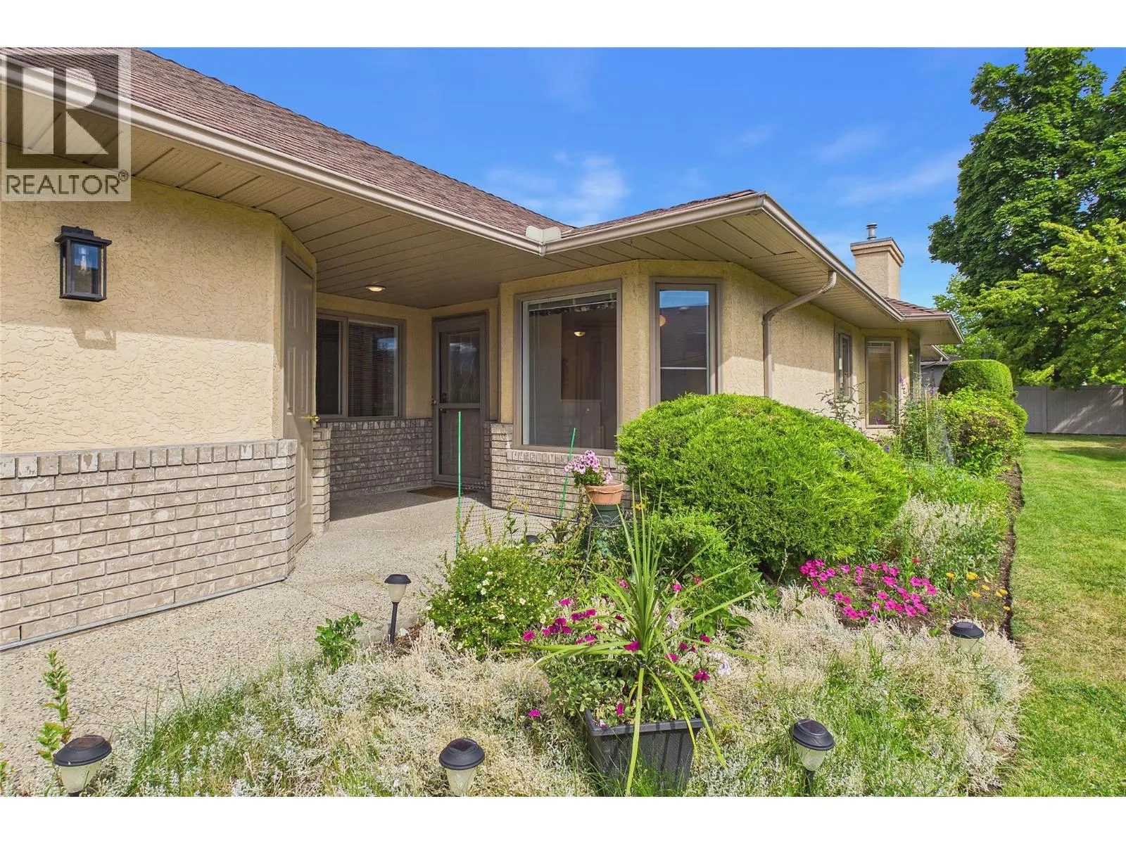 860 Lanfranco Road Unit# 12