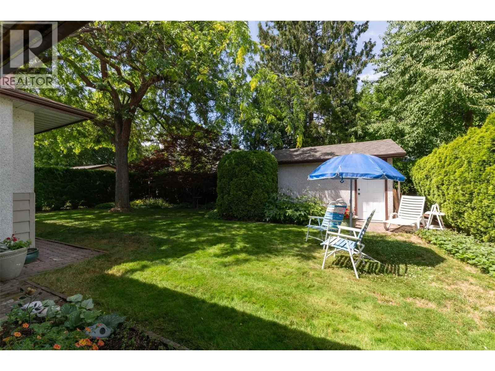 2434 Rhondda Crescent