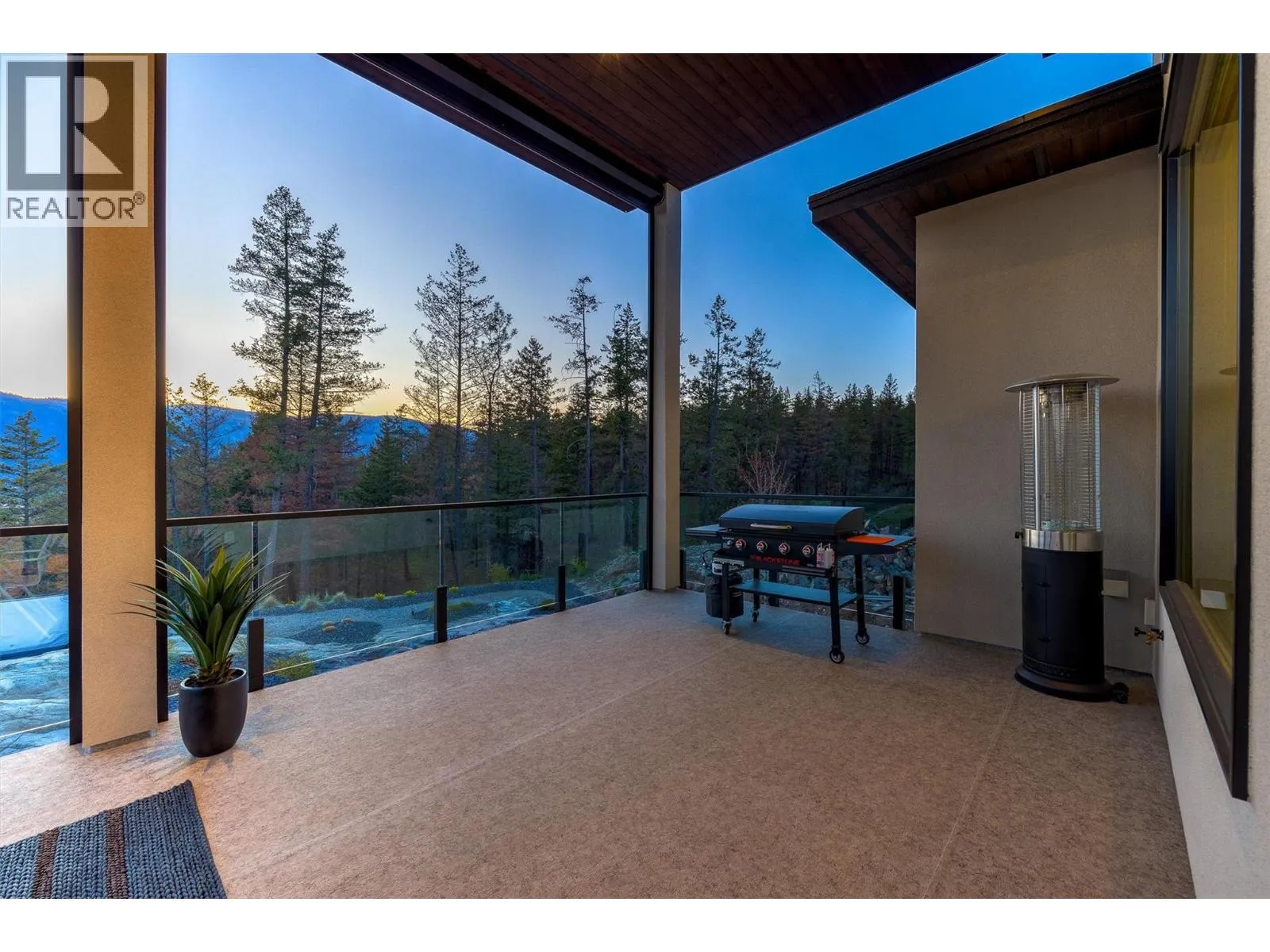 10178 Beacon Hill Drive