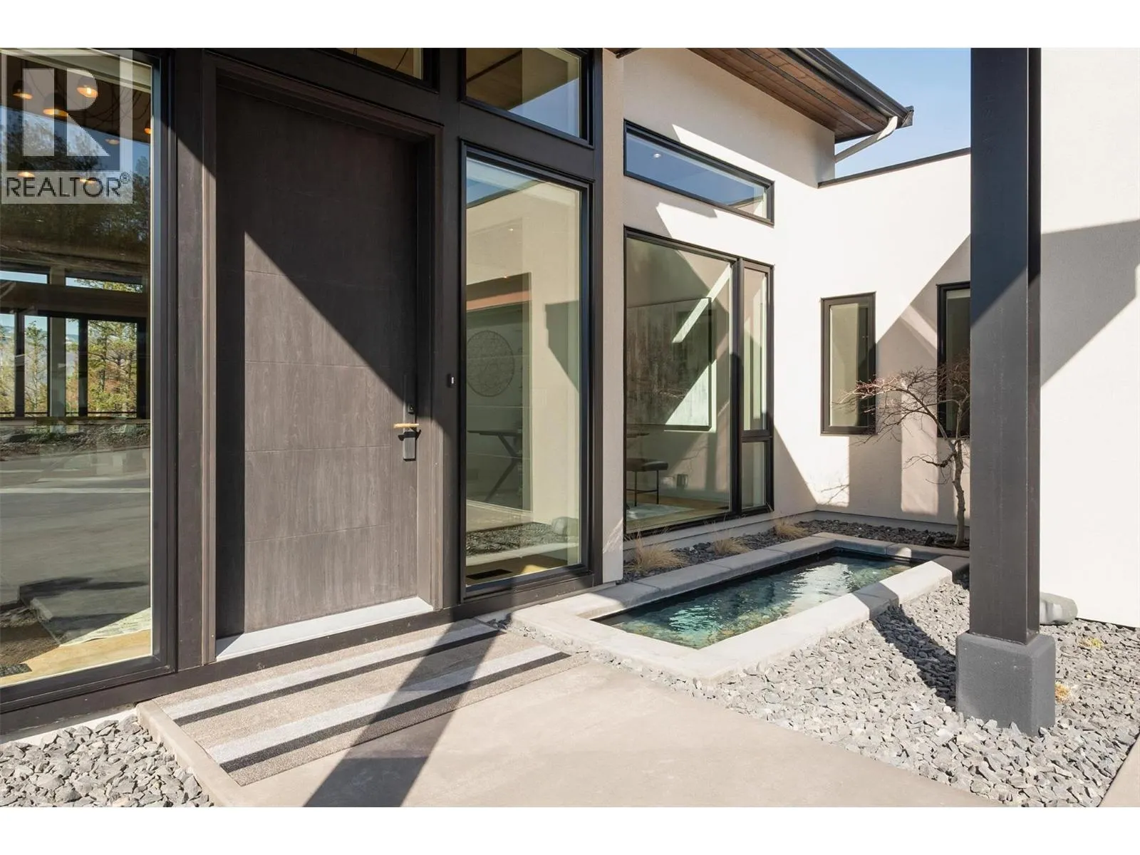 10178 Beacon Hill Drive