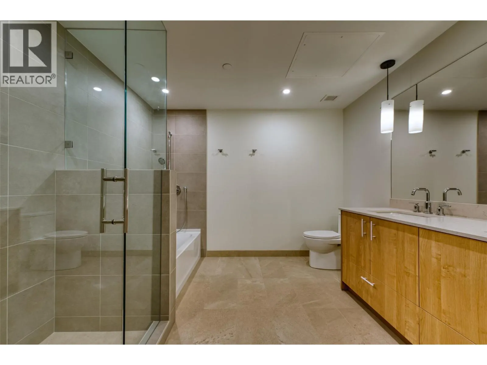 9654 Benchland Drive Unit# 201