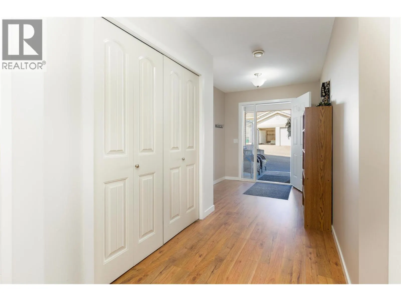 171 17 Street SE Unit# 2