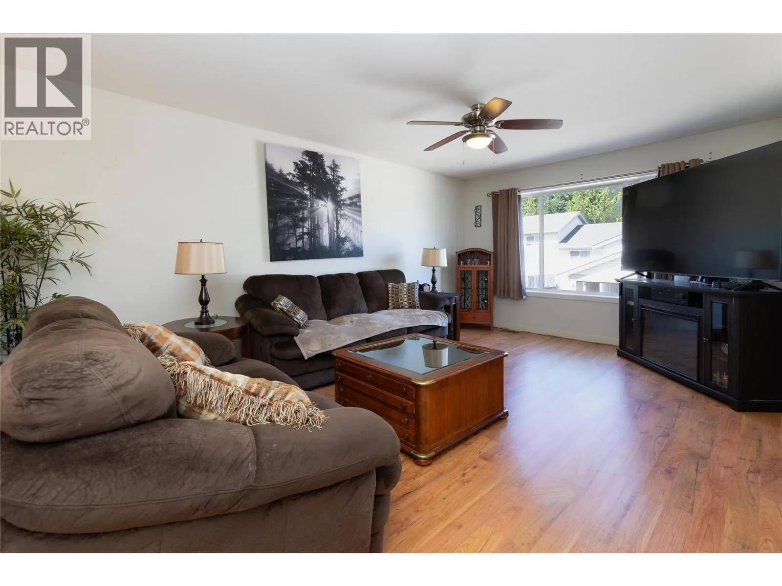 171 17 Street SE Unit# 2