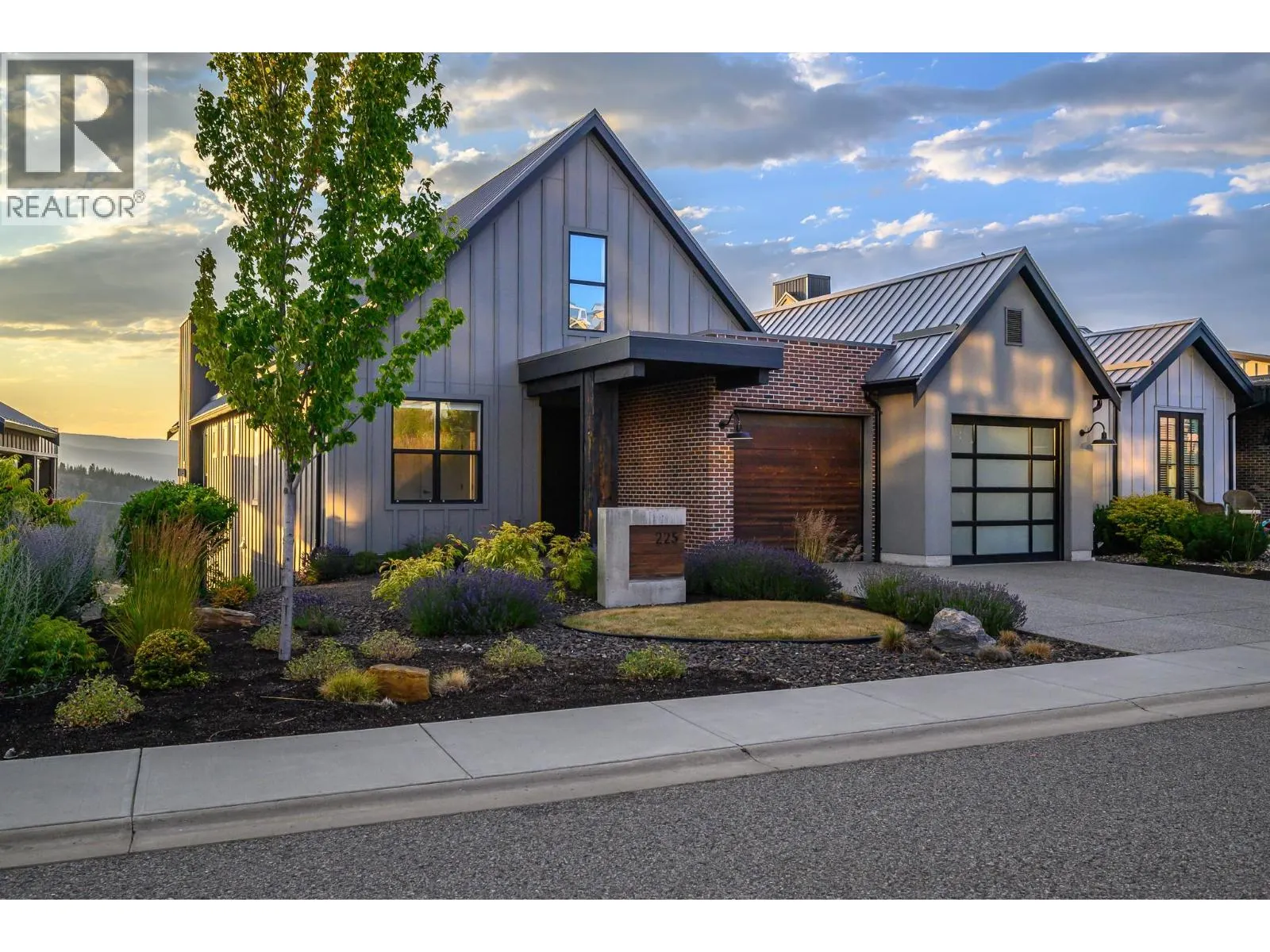 225 Dominion Way