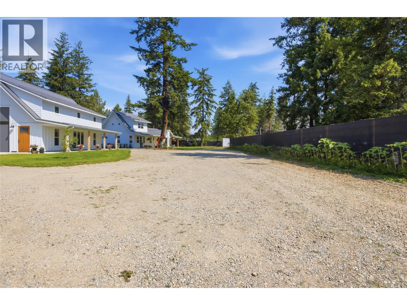 3747 Hilliam Road