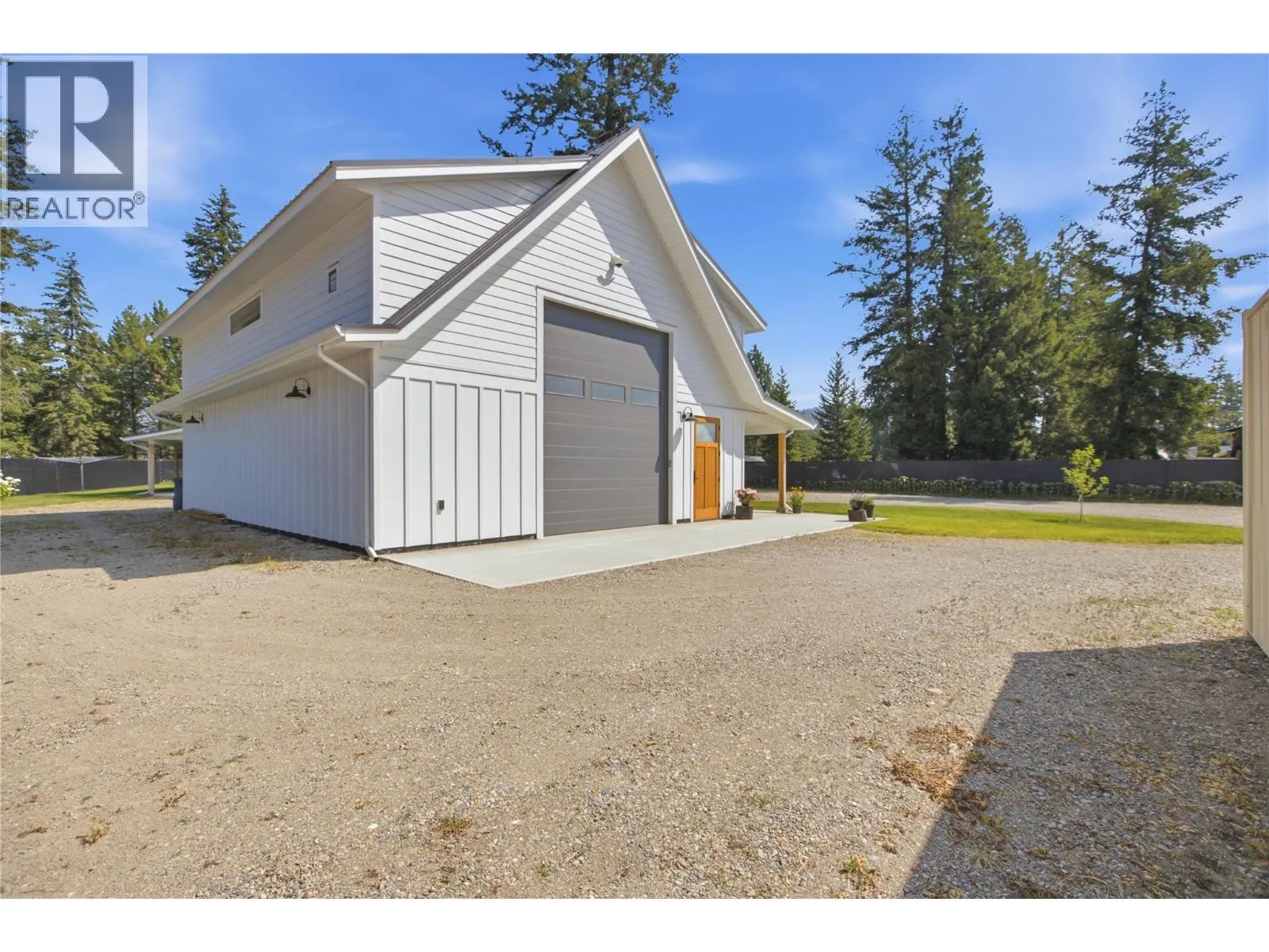 3747 Hilliam Road