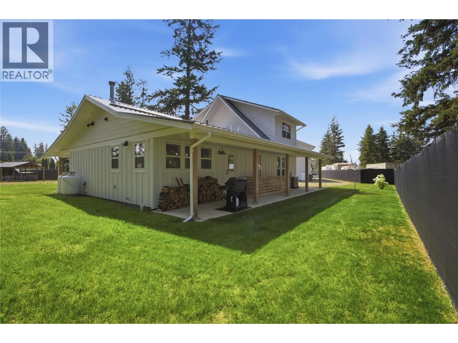 3747 Hilliam Road