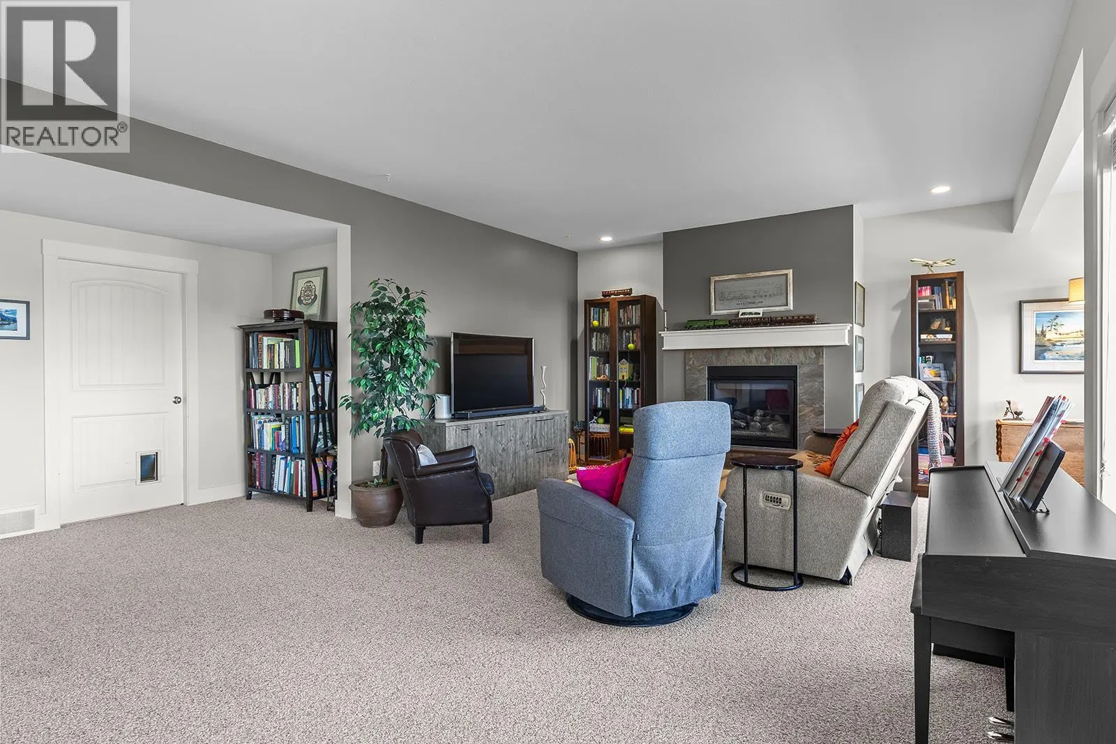 366 Trumpeter Court