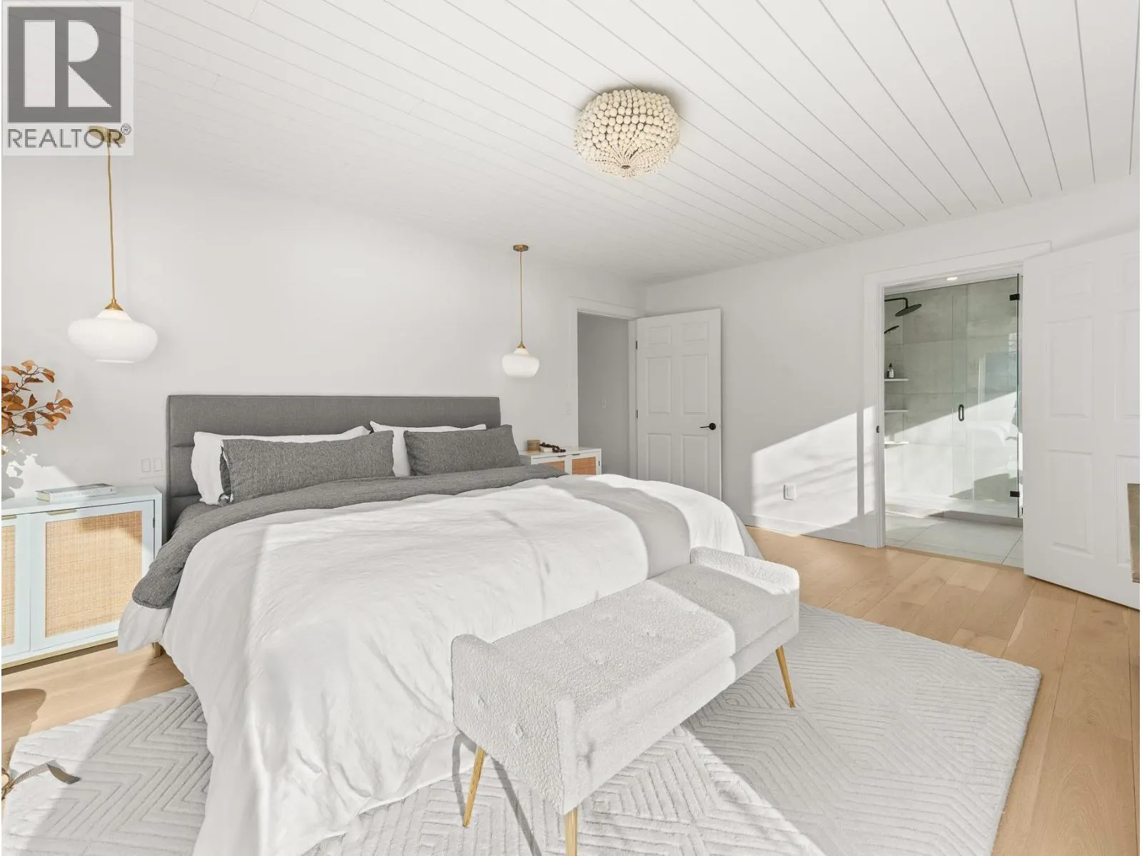 5538 Lakeshore Road