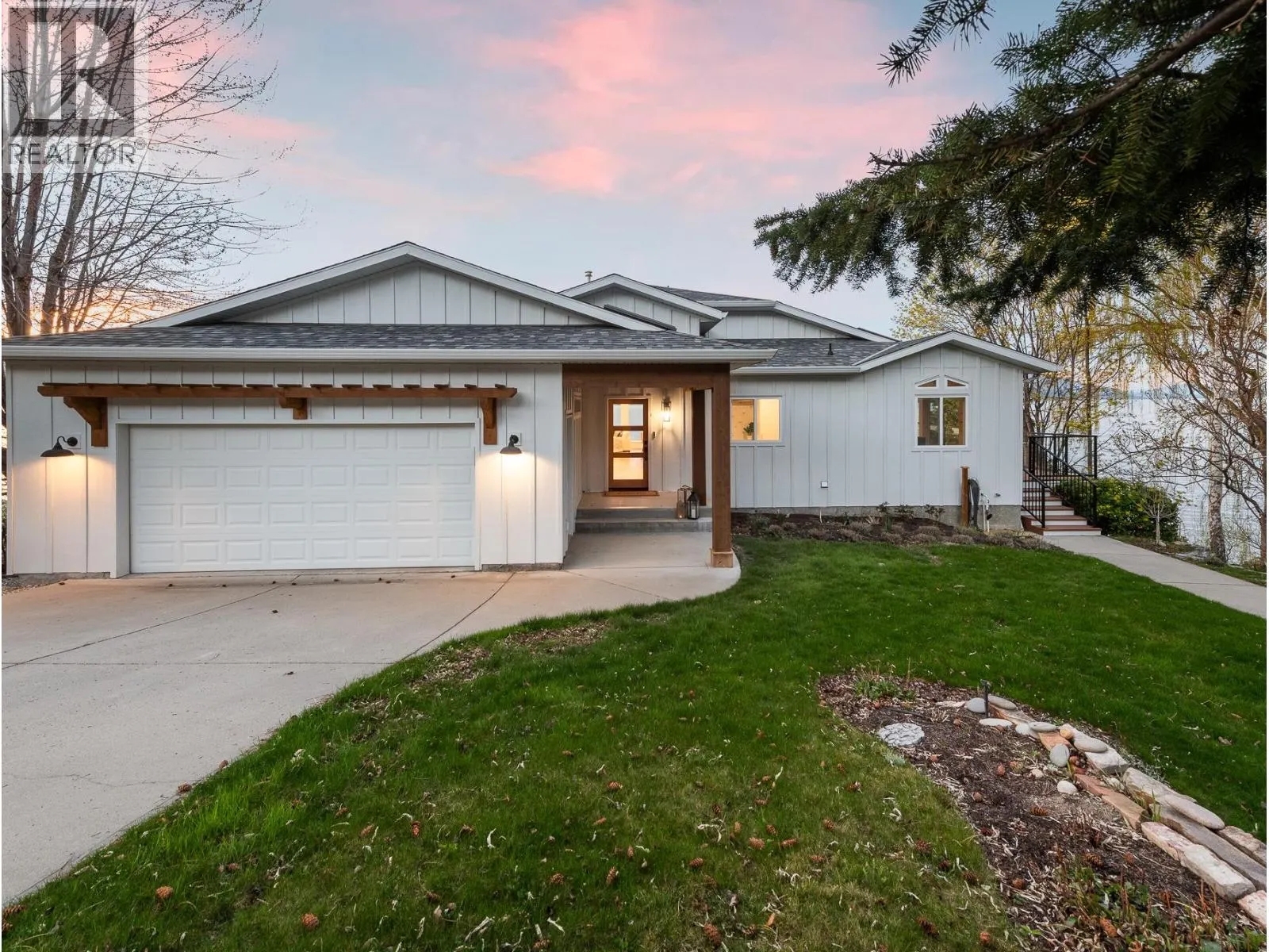 5538 Lakeshore Road