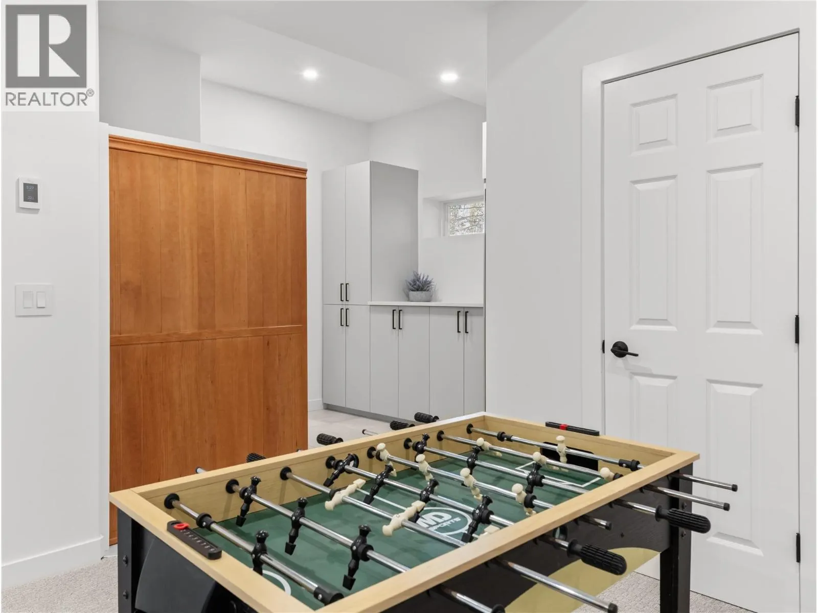 5538 Lakeshore Road