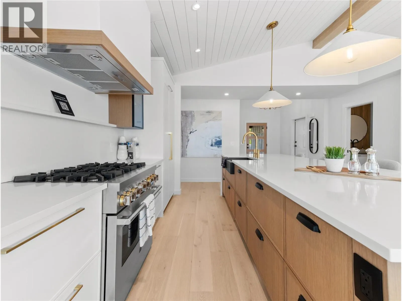 5538 Lakeshore Road