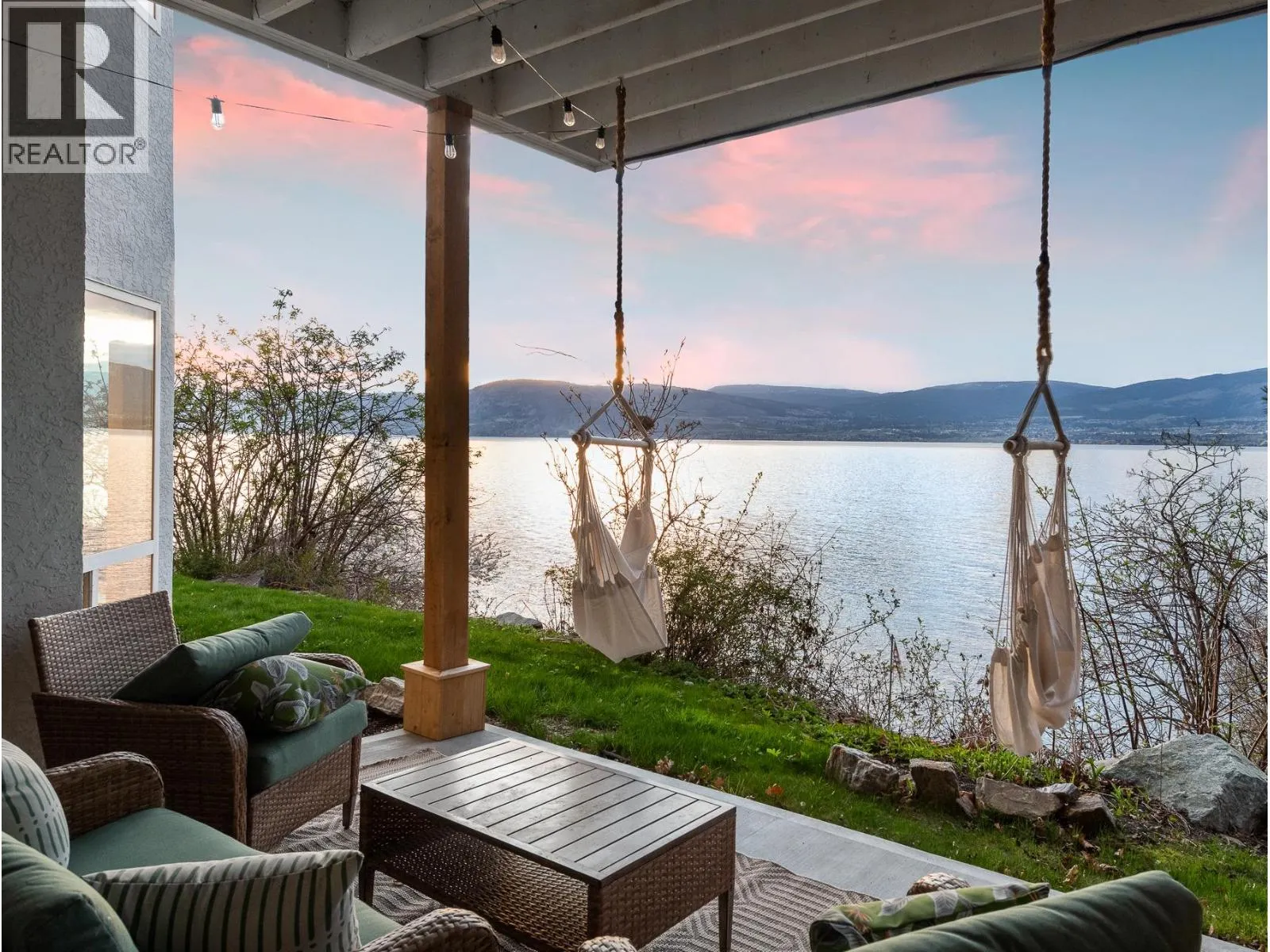 5538 Lakeshore Road
