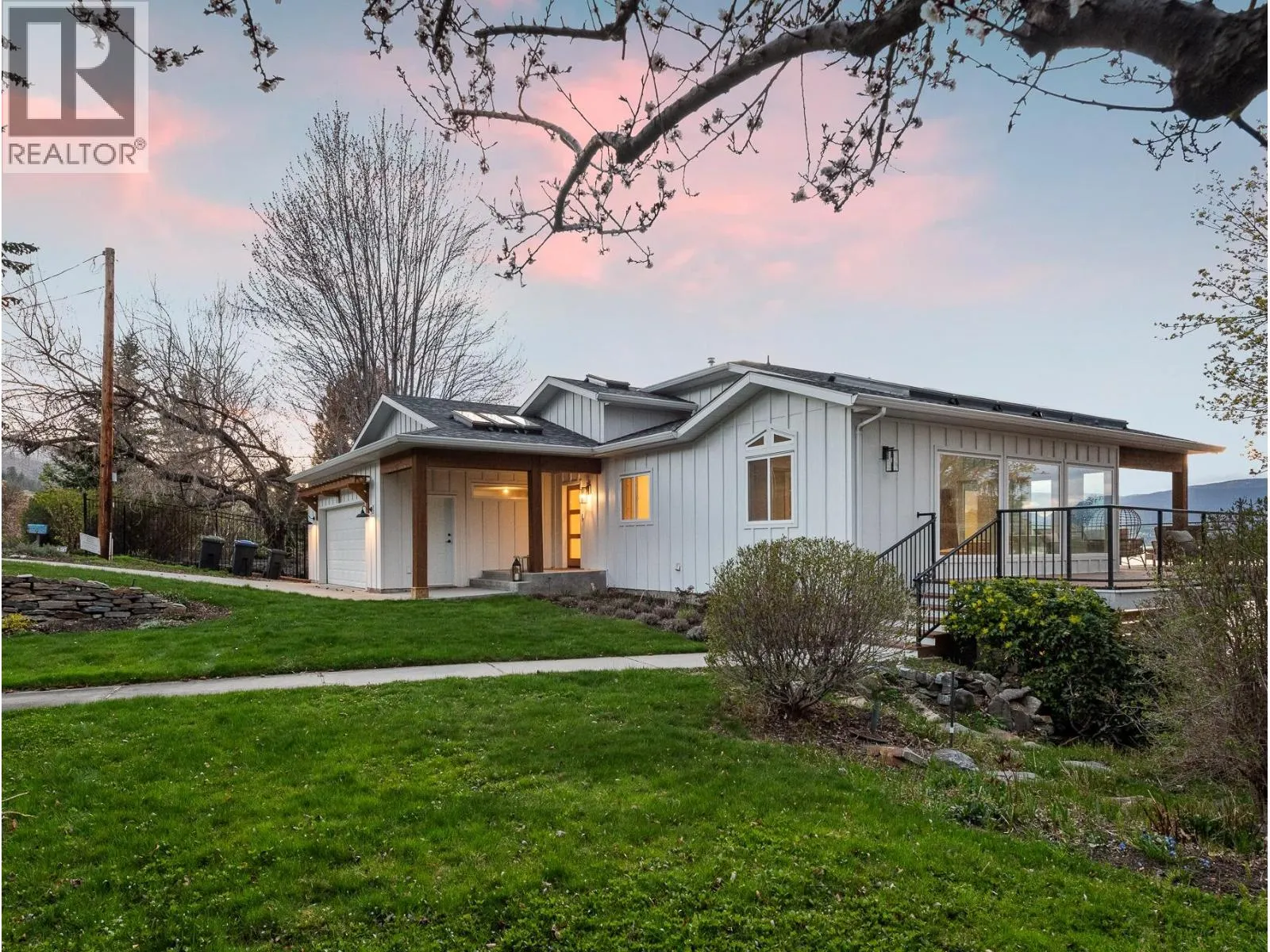 5538 Lakeshore Road