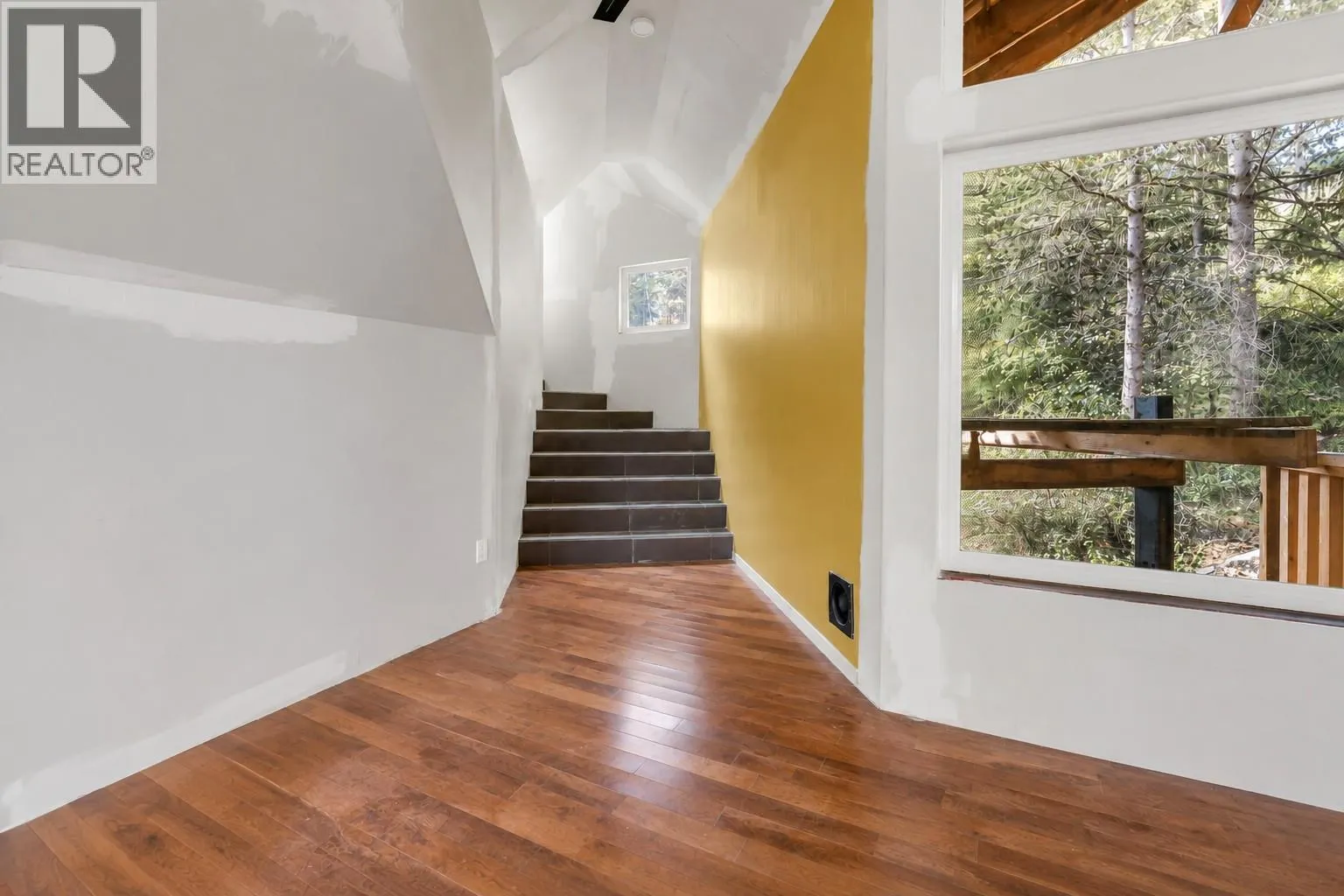 842 Grand Oro Road