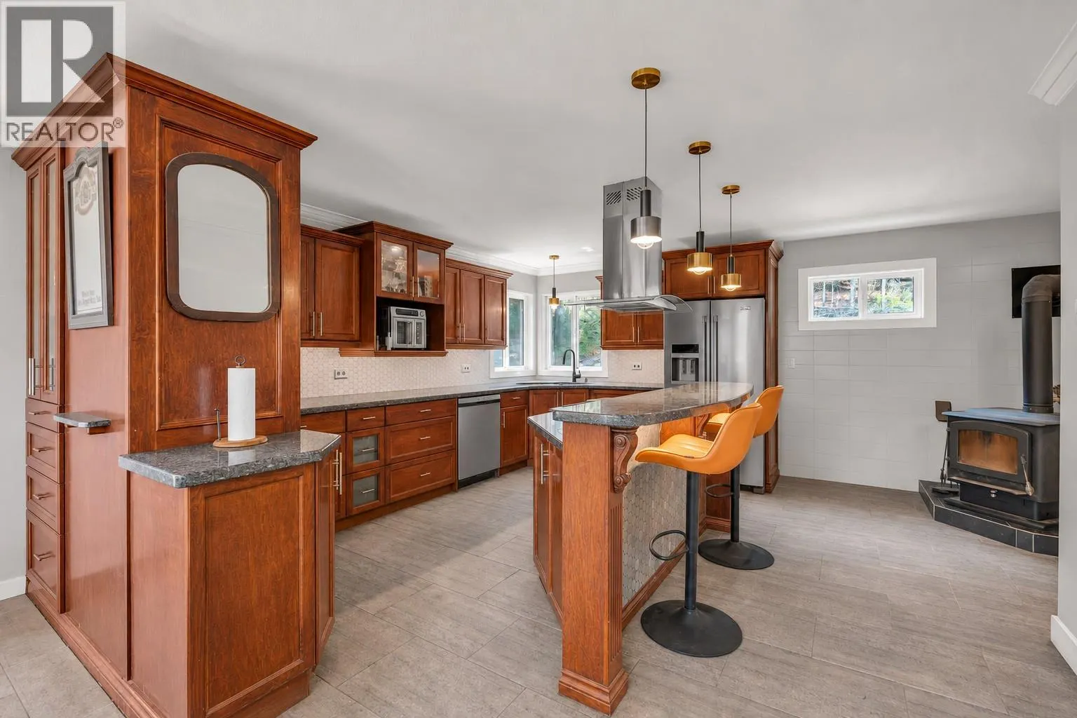 842 Grand Oro Road