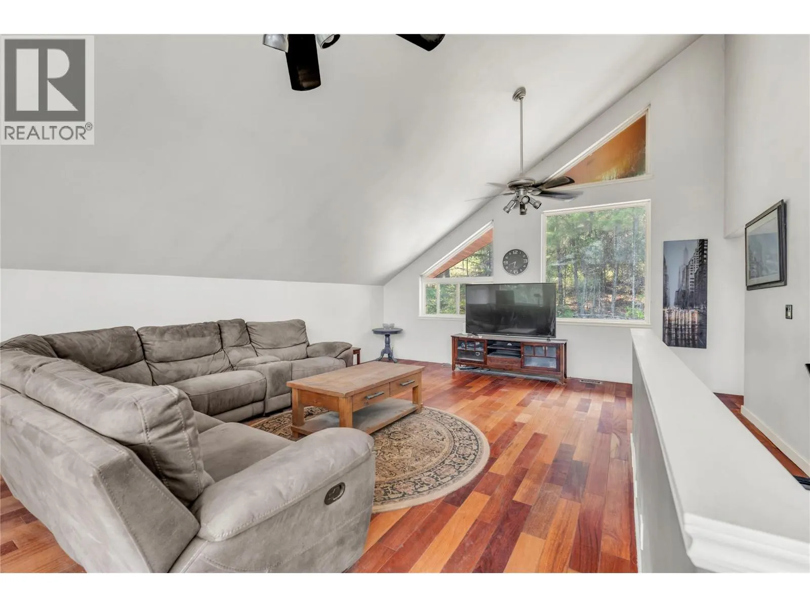 842 Grand Oro Road