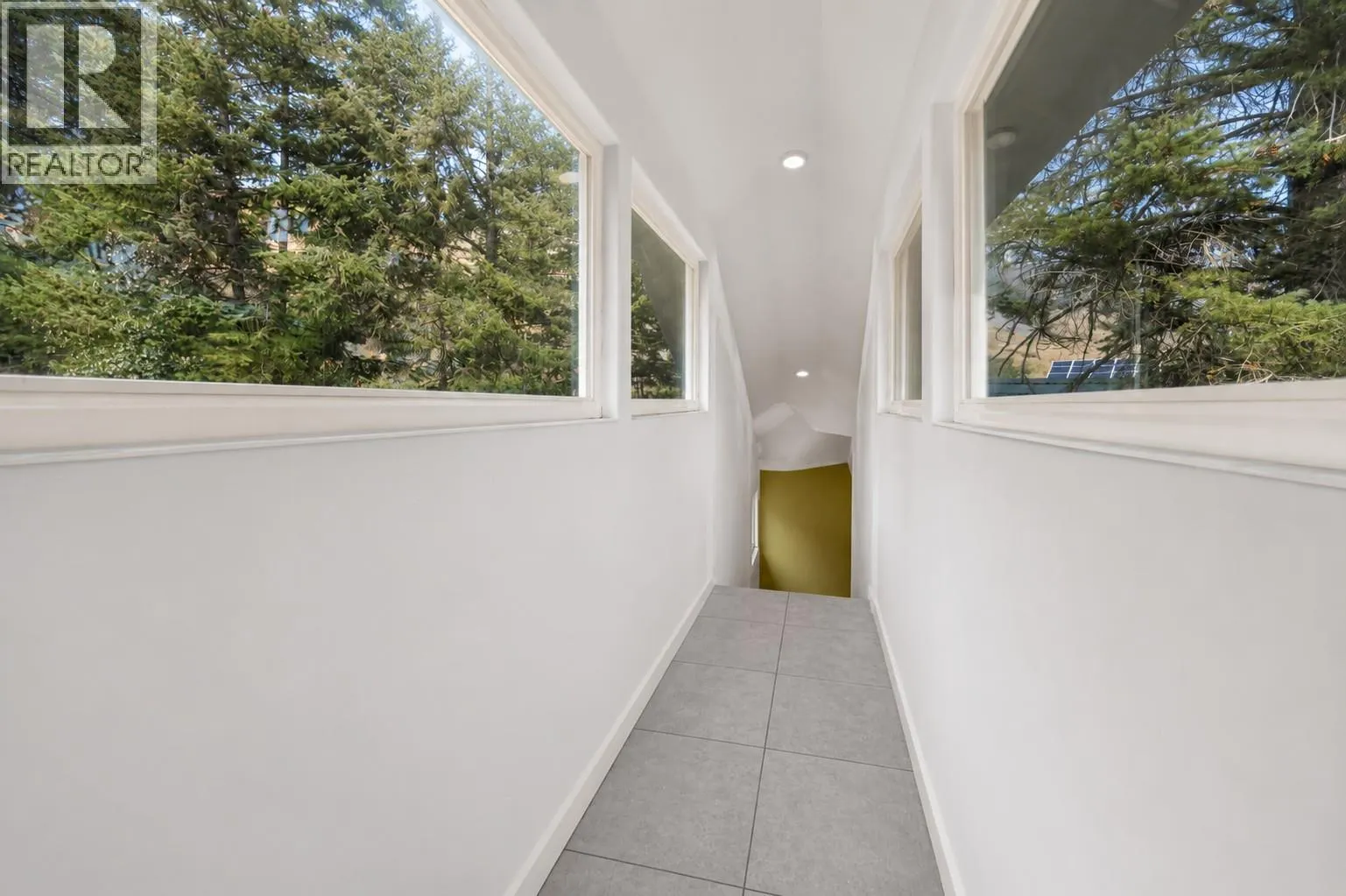 842 Grand Oro Road