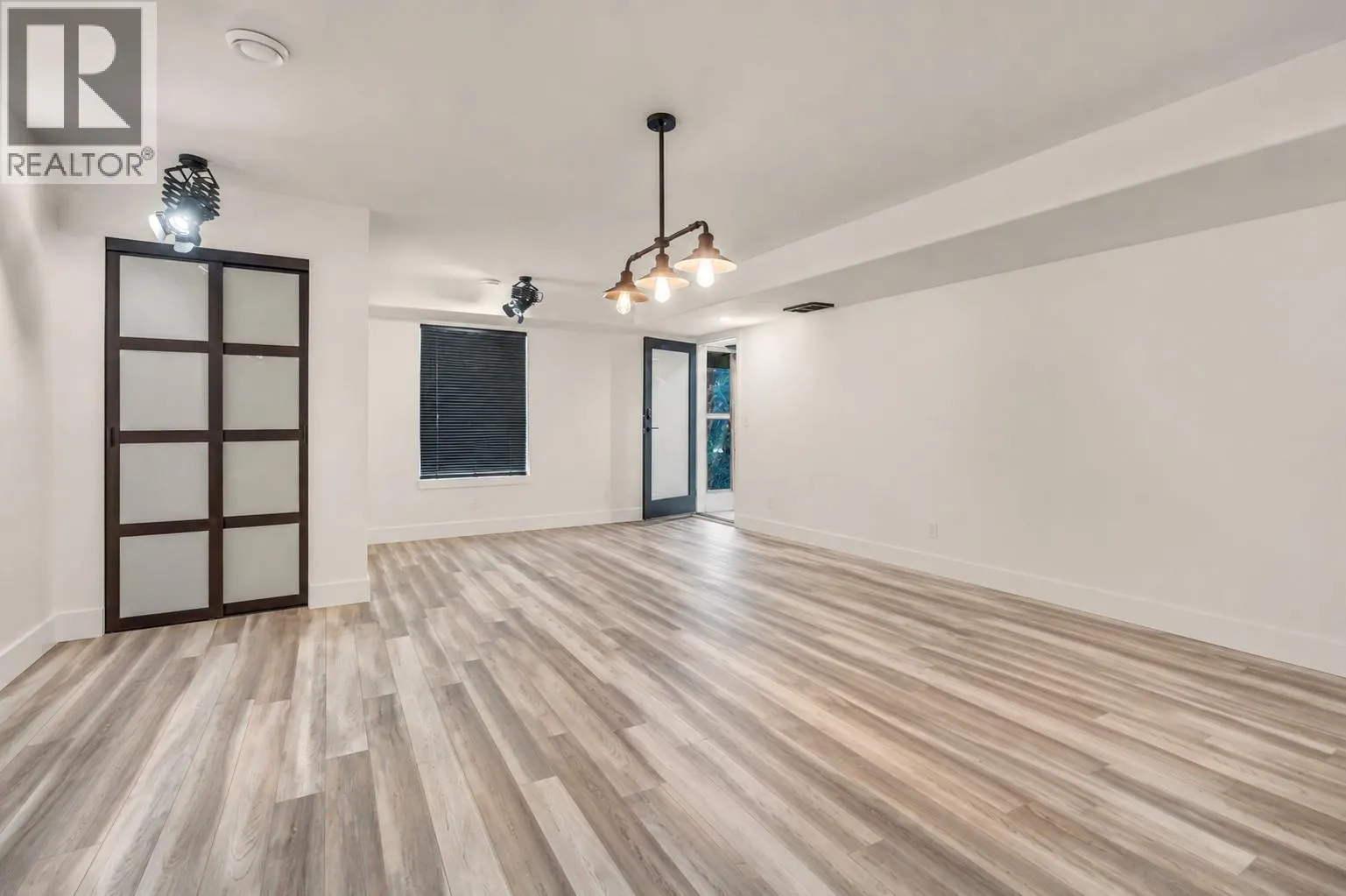 842 Grand Oro Road