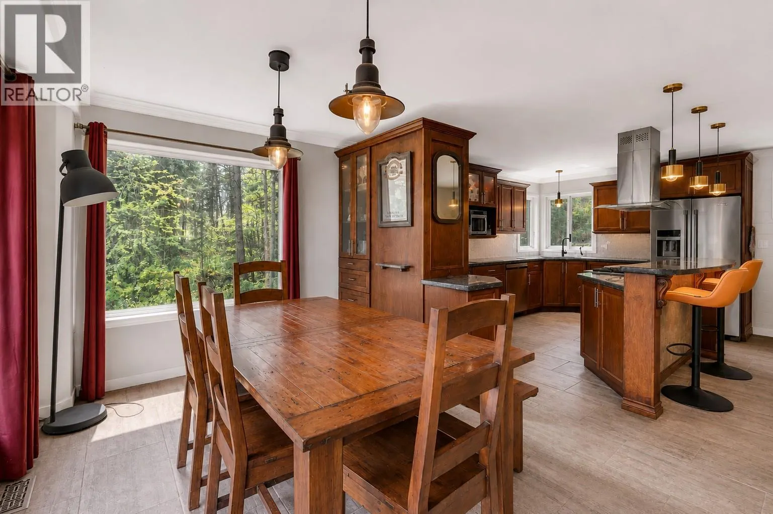 842 Grand Oro Road