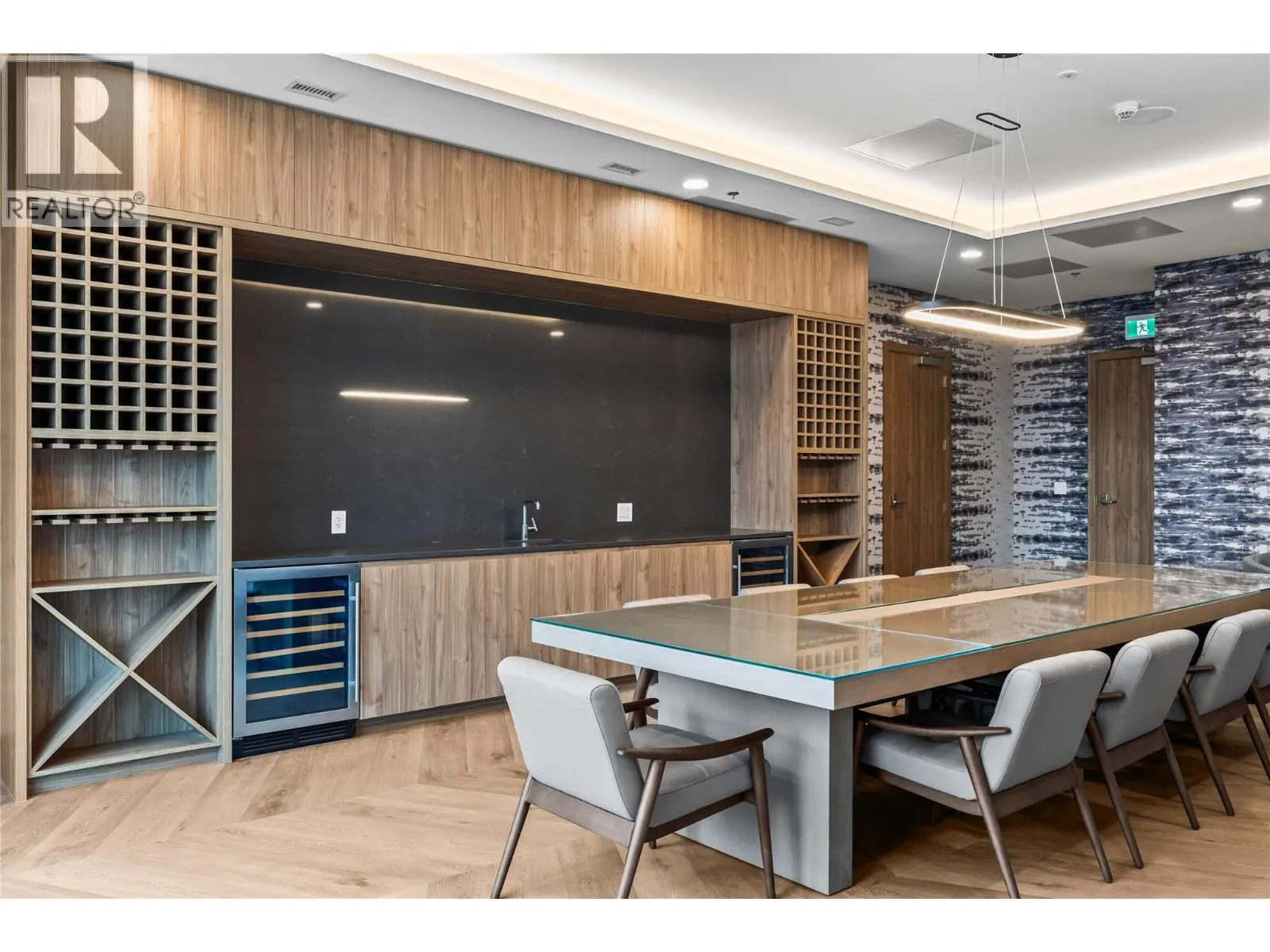 1626 Water Street Unit# 2705