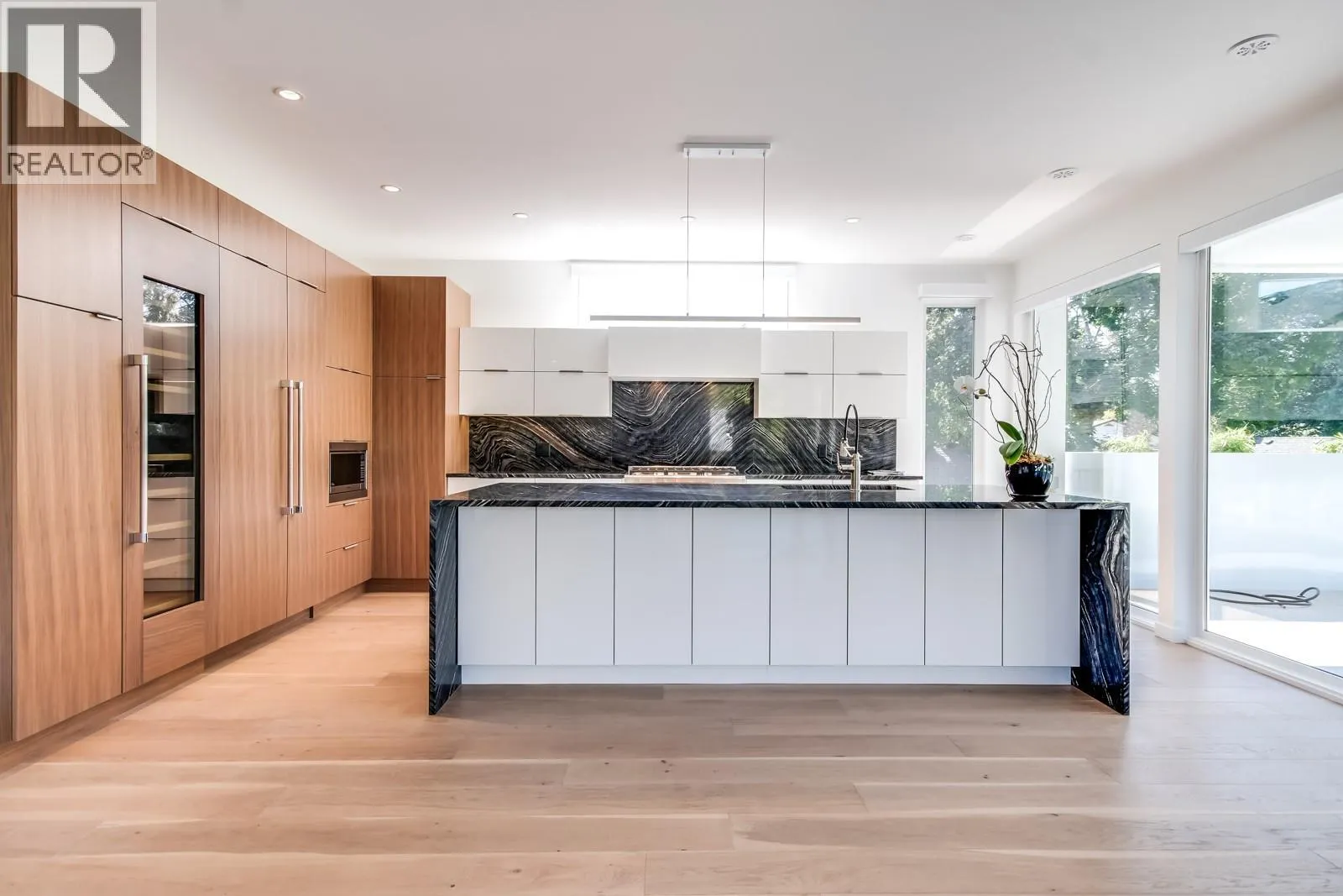 2630 Bath Street Unit# 201
