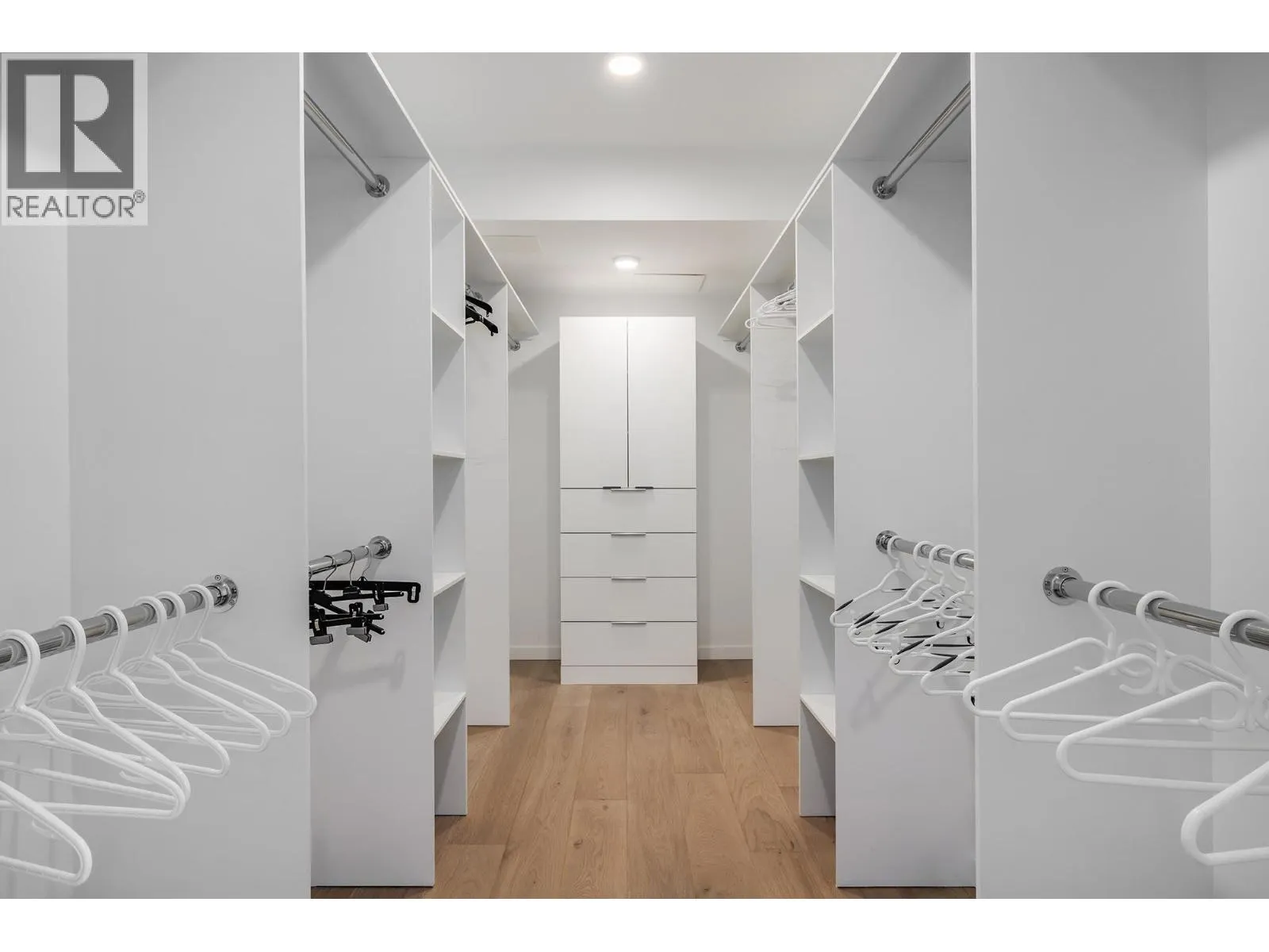 2630 Bath Street Unit# 201