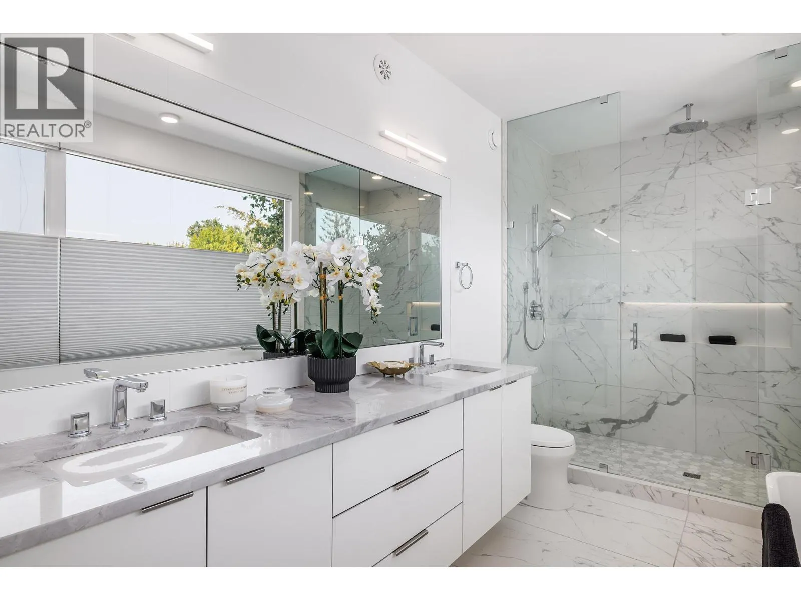2630 Bath Street Unit# 201
