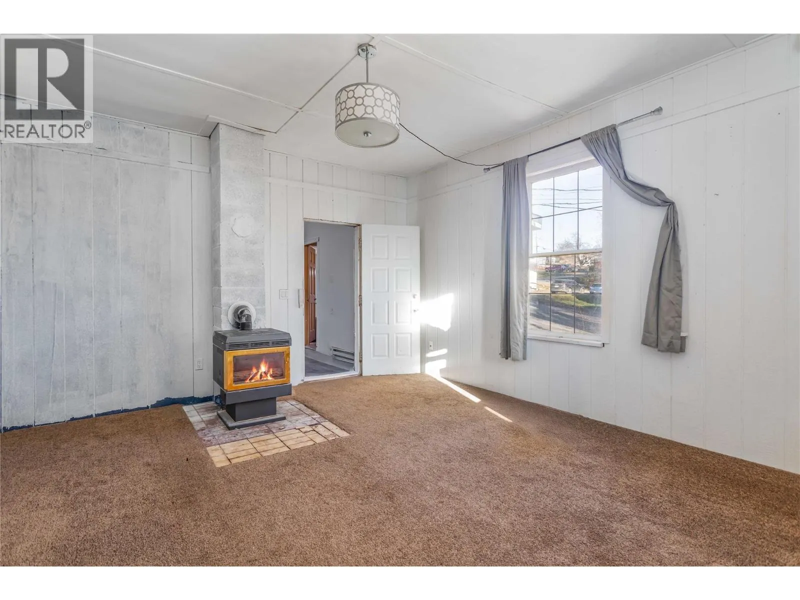 3422 Broadview Road