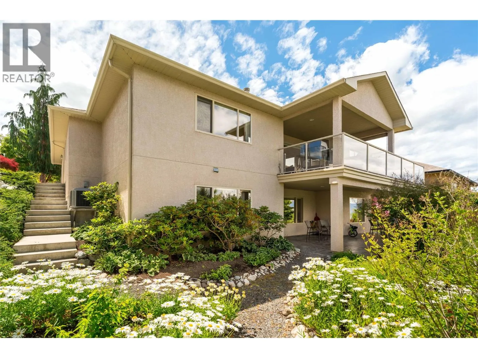 754 South Crest Drive
