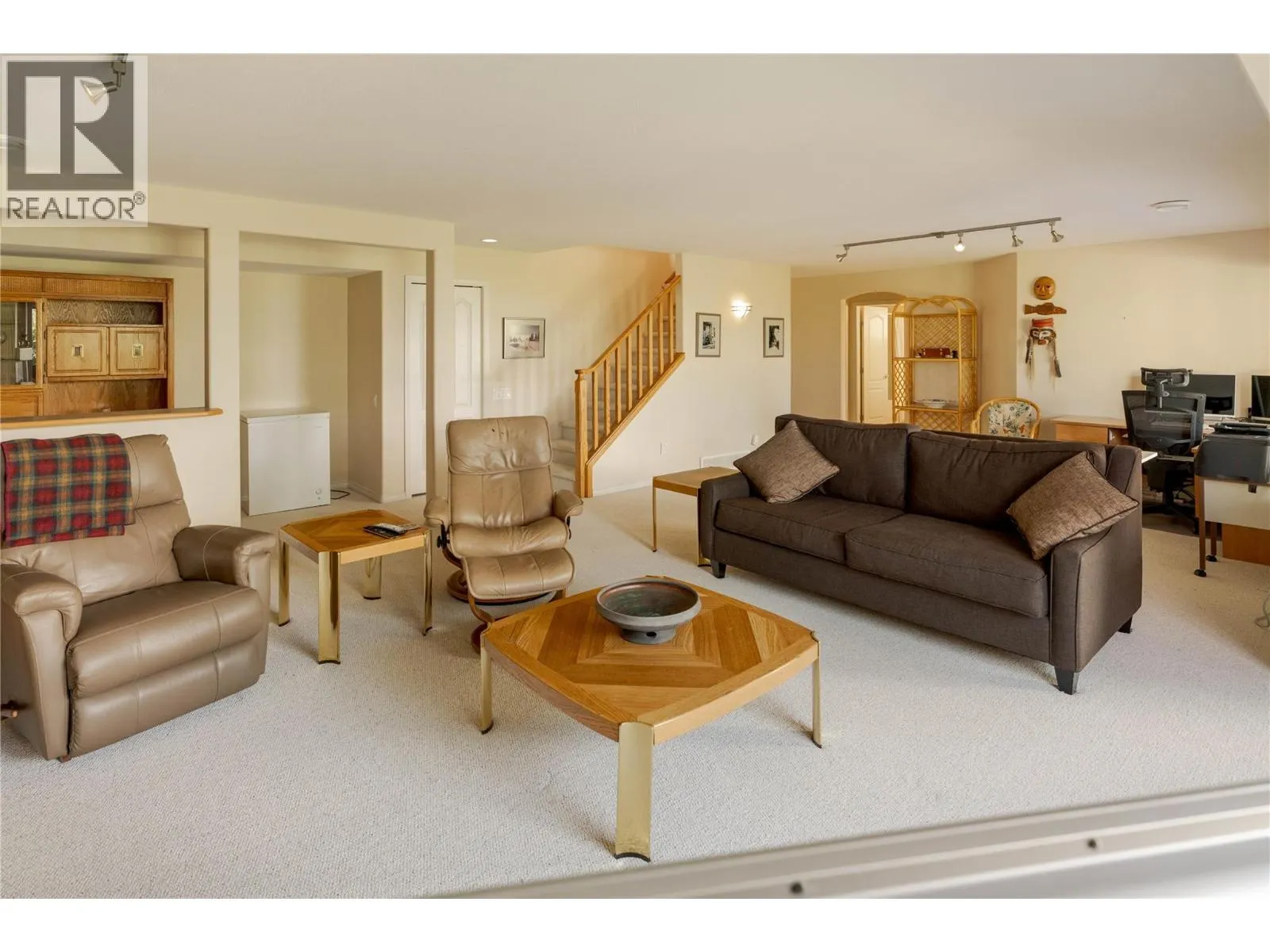 754 South Crest Drive
