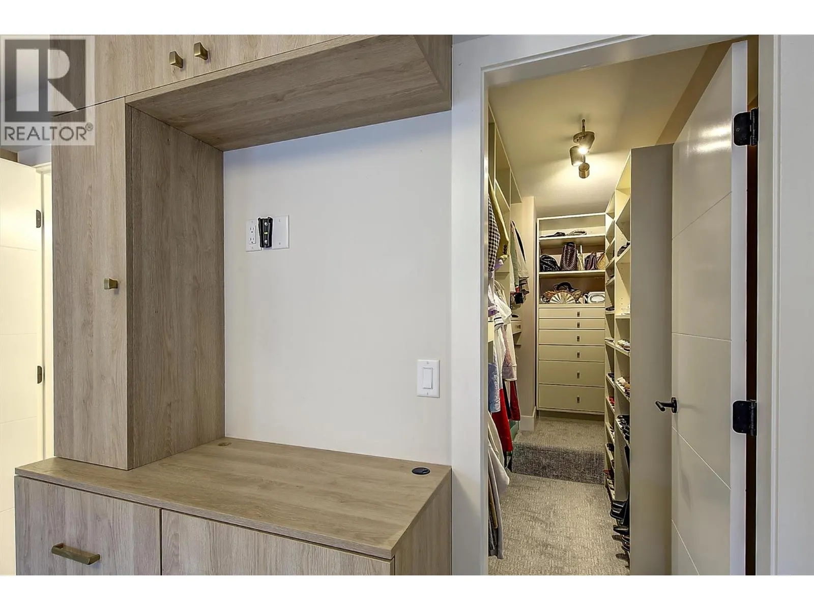 877 Morrison Avenue Unit# 3