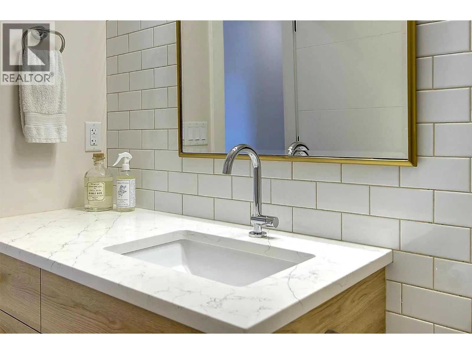 877 Morrison Avenue Unit# 3
