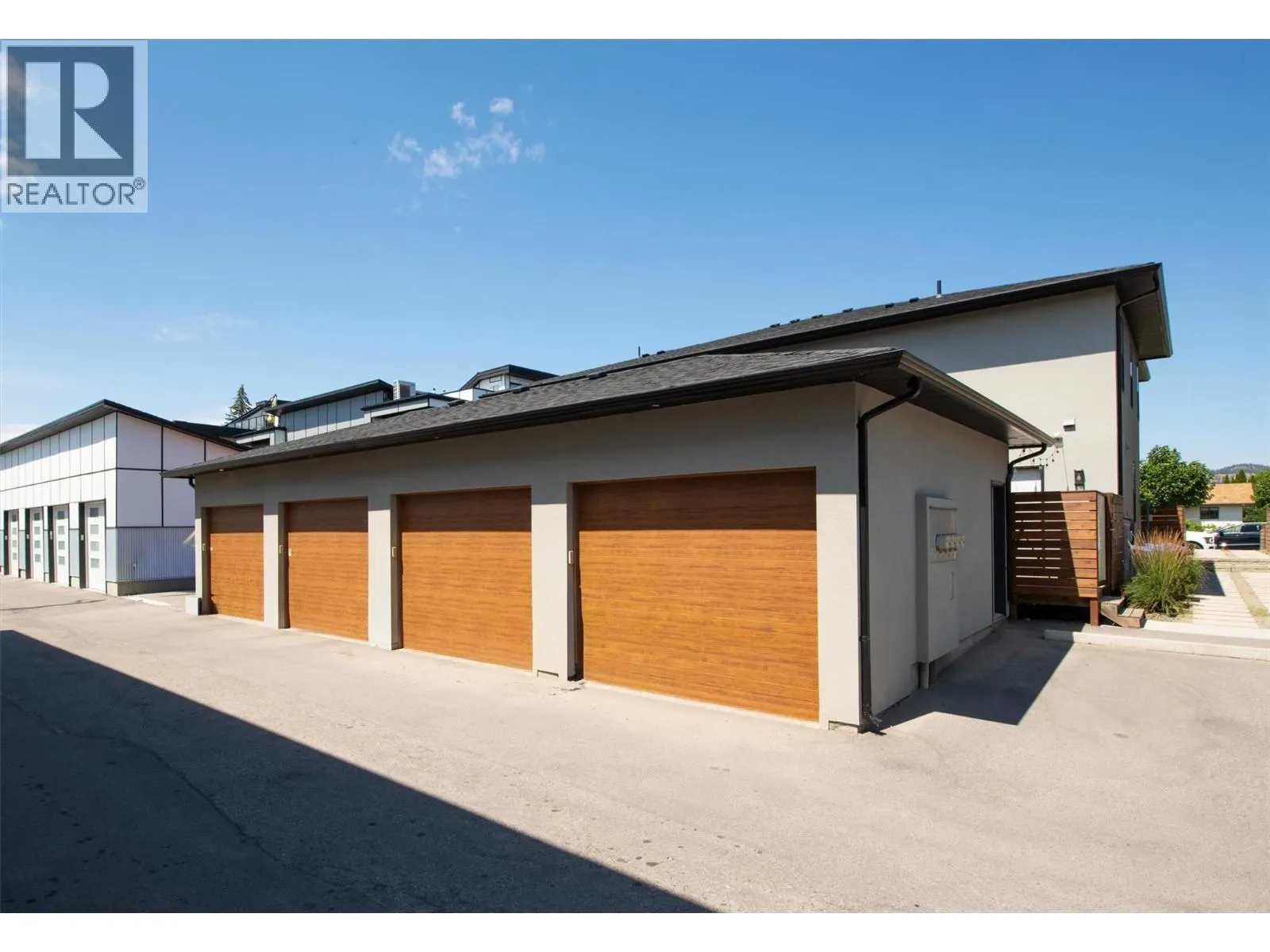 877 Morrison Avenue Unit# 3