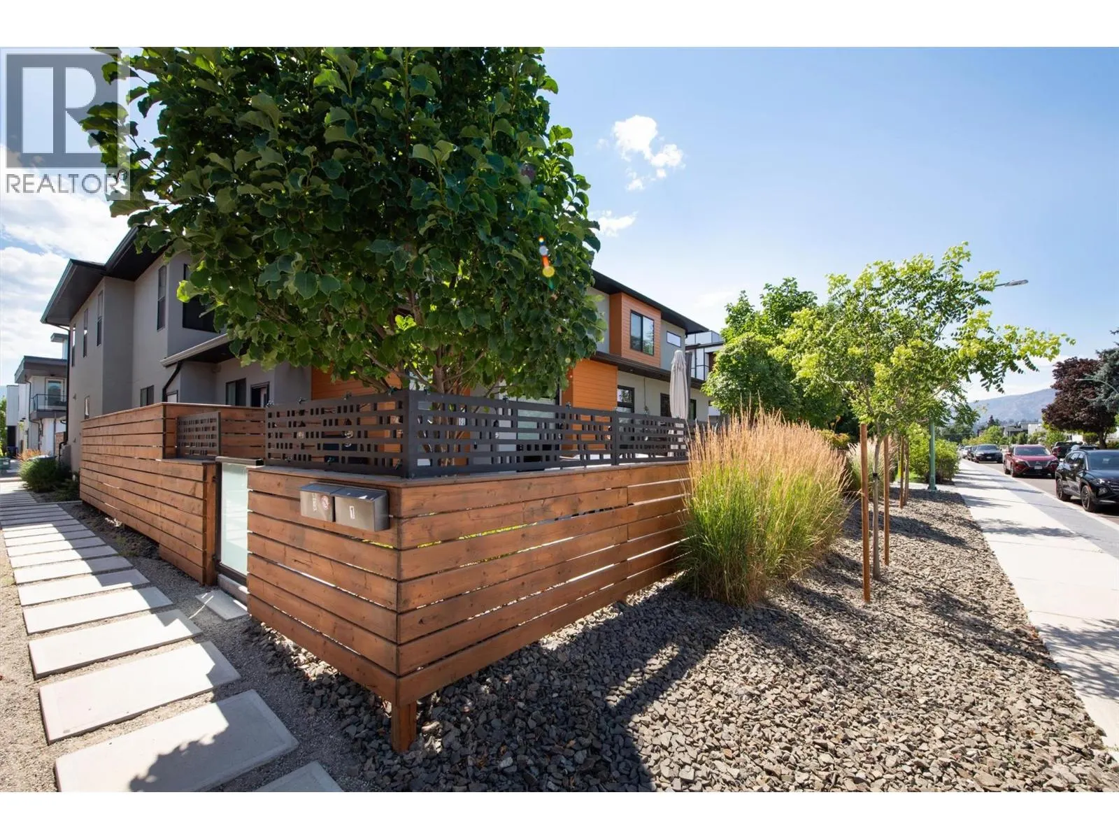 877 Morrison Avenue Unit# 3