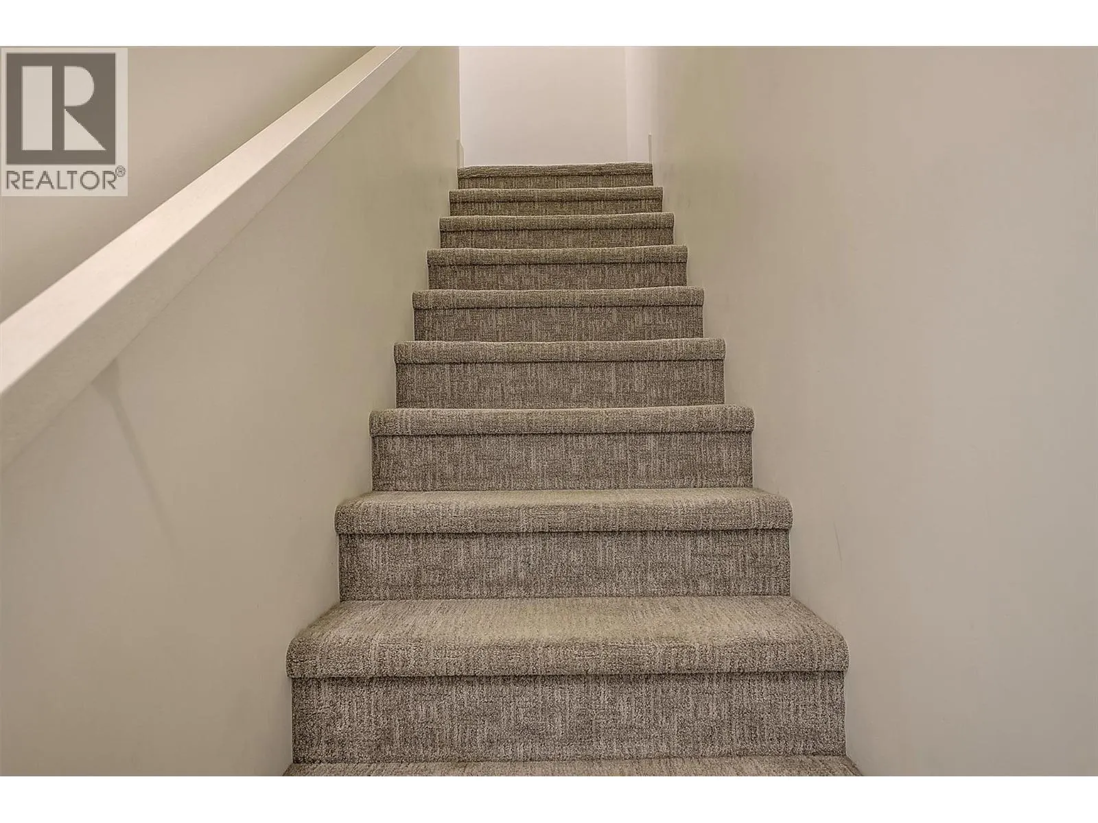877 Morrison Avenue Unit# 3