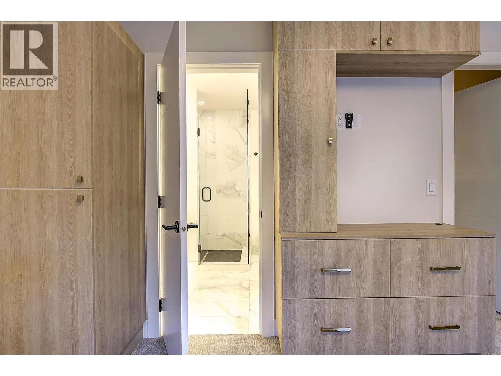877 Morrison Avenue Unit# 3