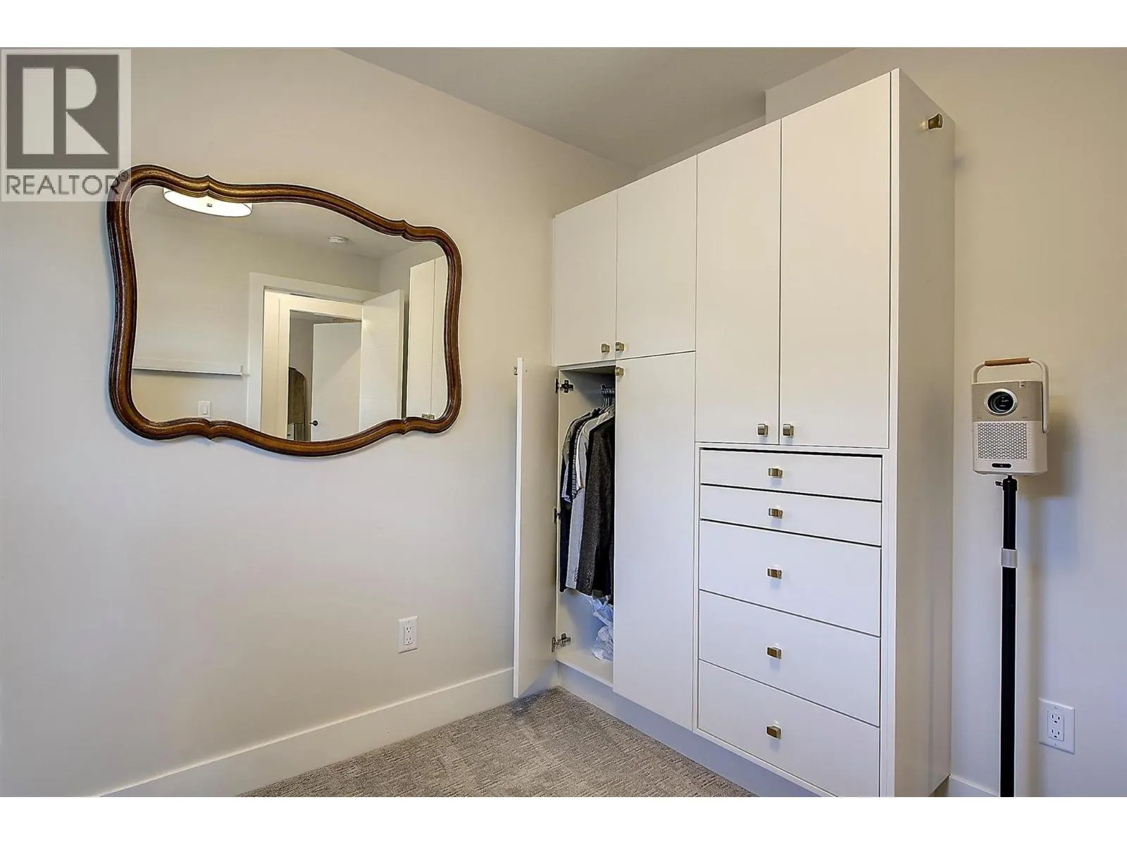 877 Morrison Avenue Unit# 3