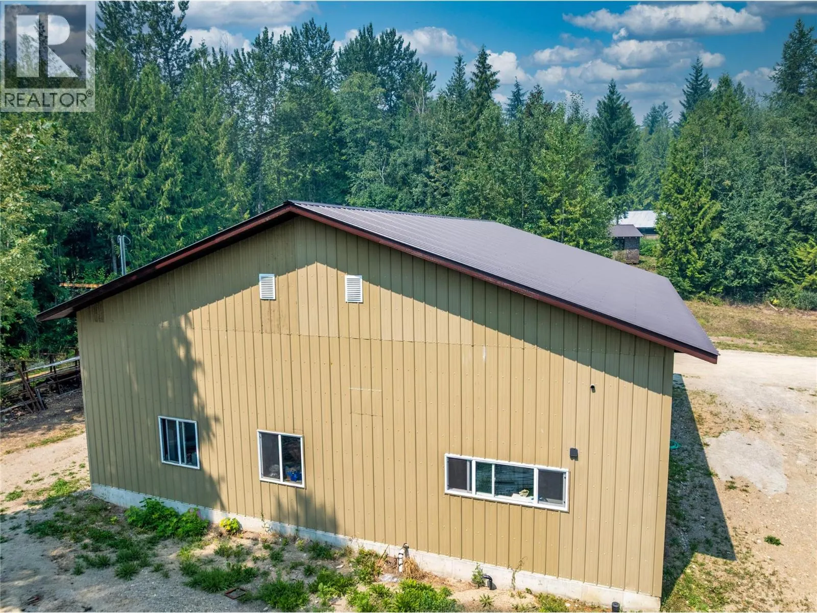 63 LIBICH Road