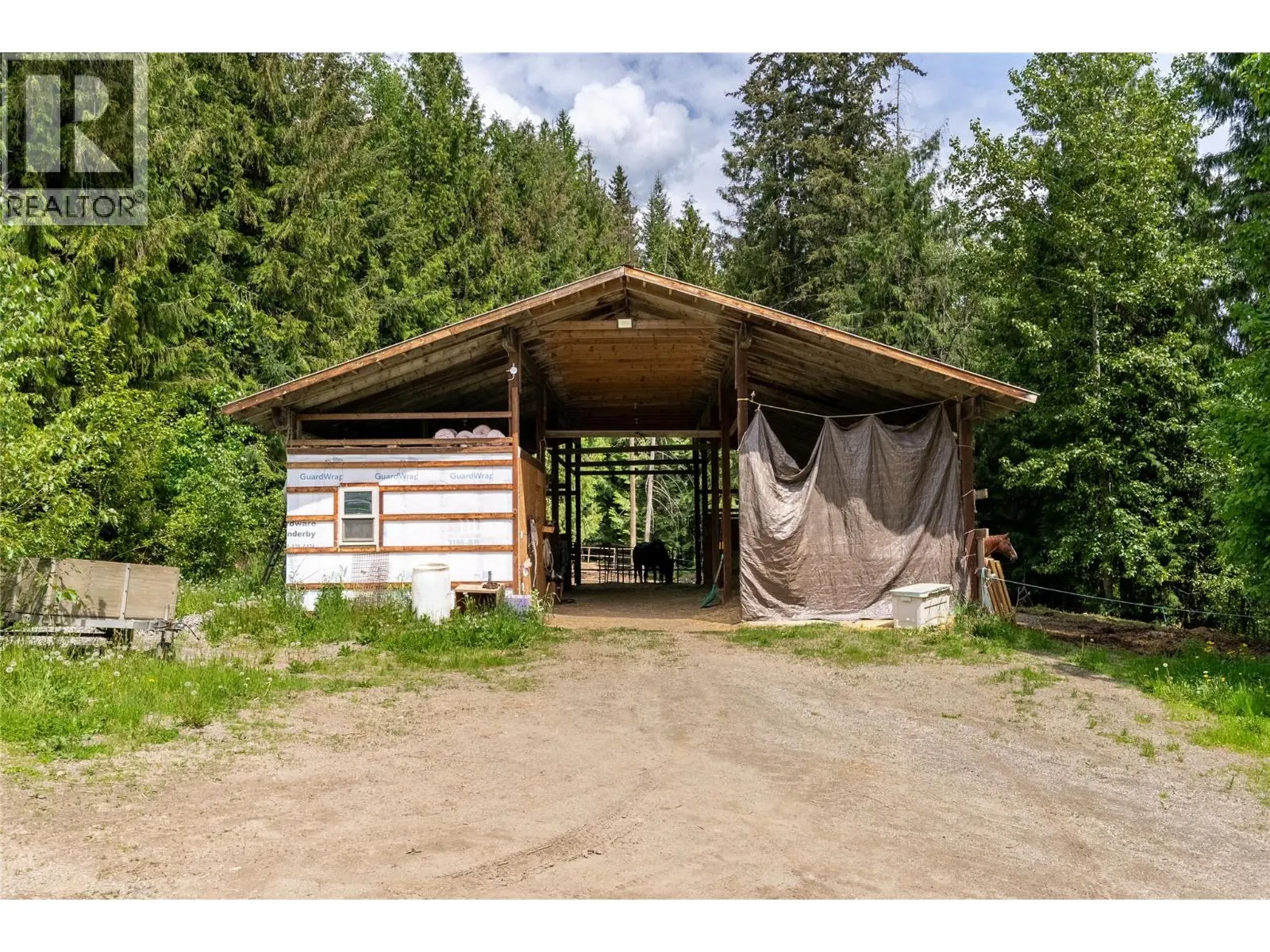 63 LIBICH Road