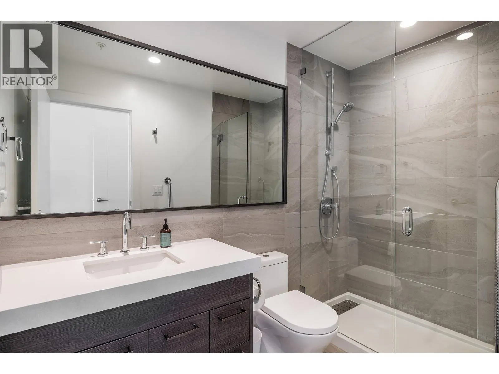 1191 Sunset Drive Unit# 2905