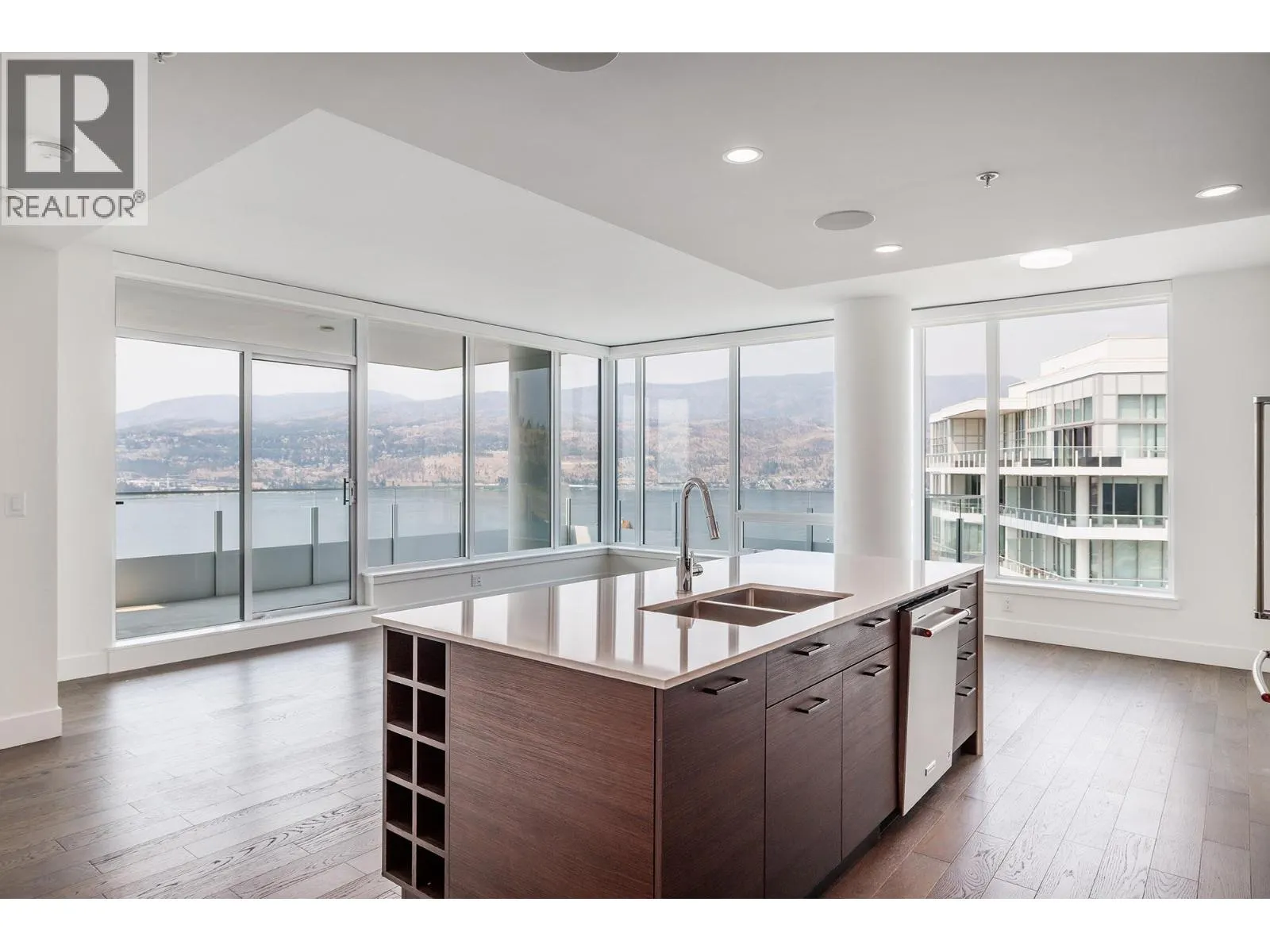 1191 Sunset Drive Unit# 2905